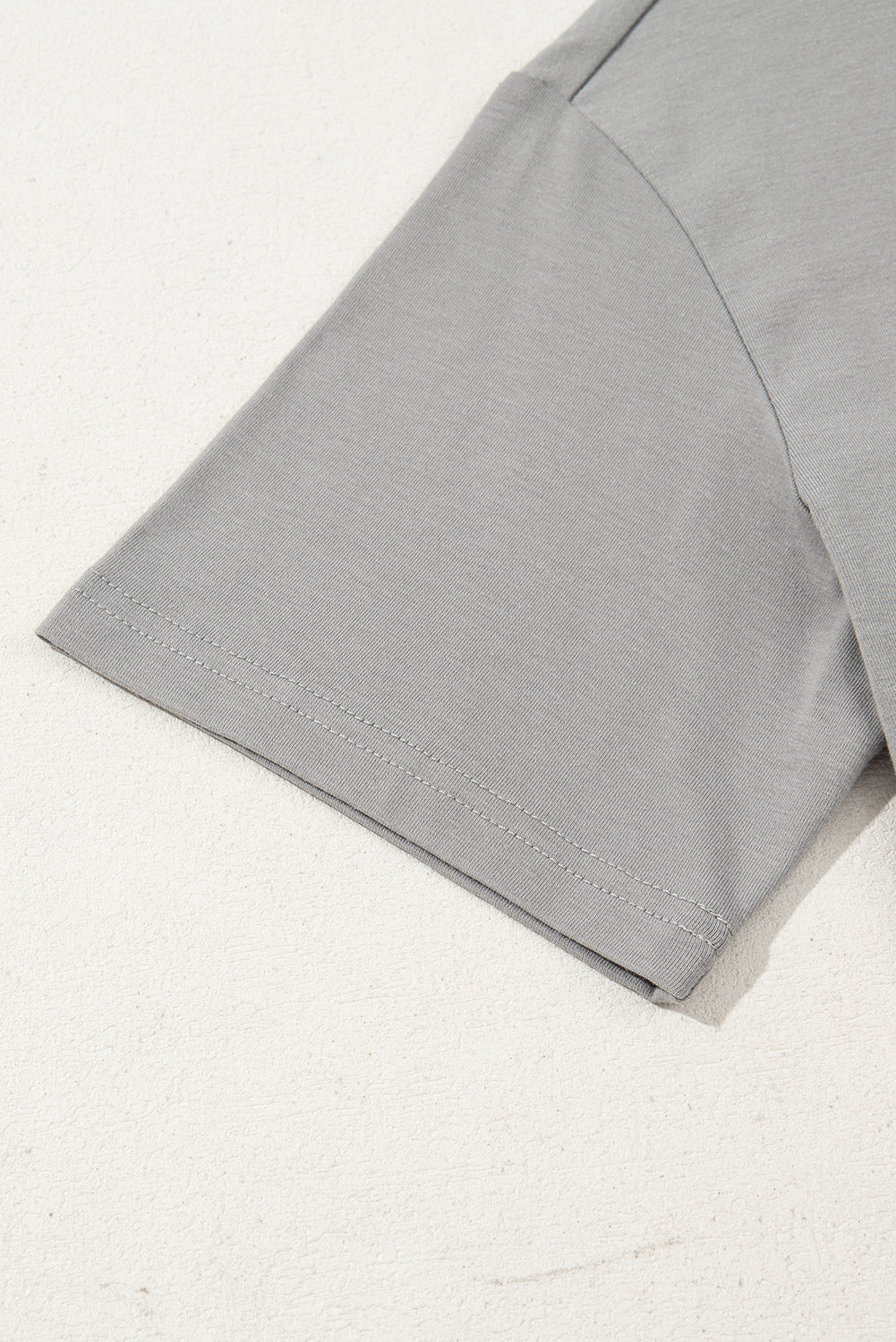 Jet Stream Checkered Baseball Graphic Tee – Shewin | ClozArt