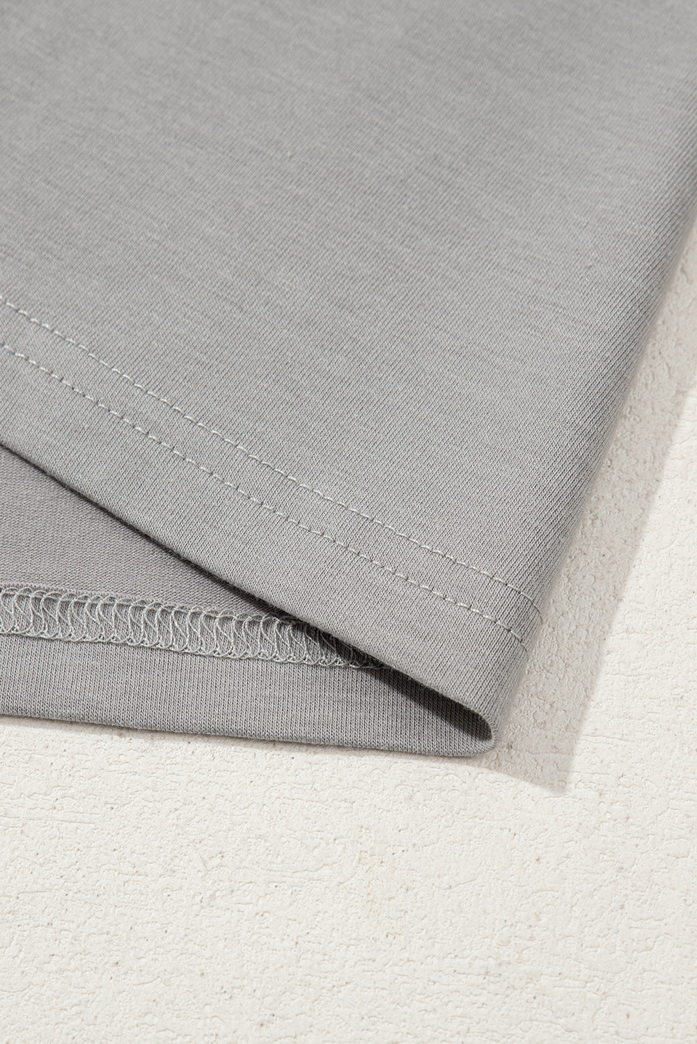 Jet Stream Checkered Baseball Graphic Tee – Shewin | ClozArt