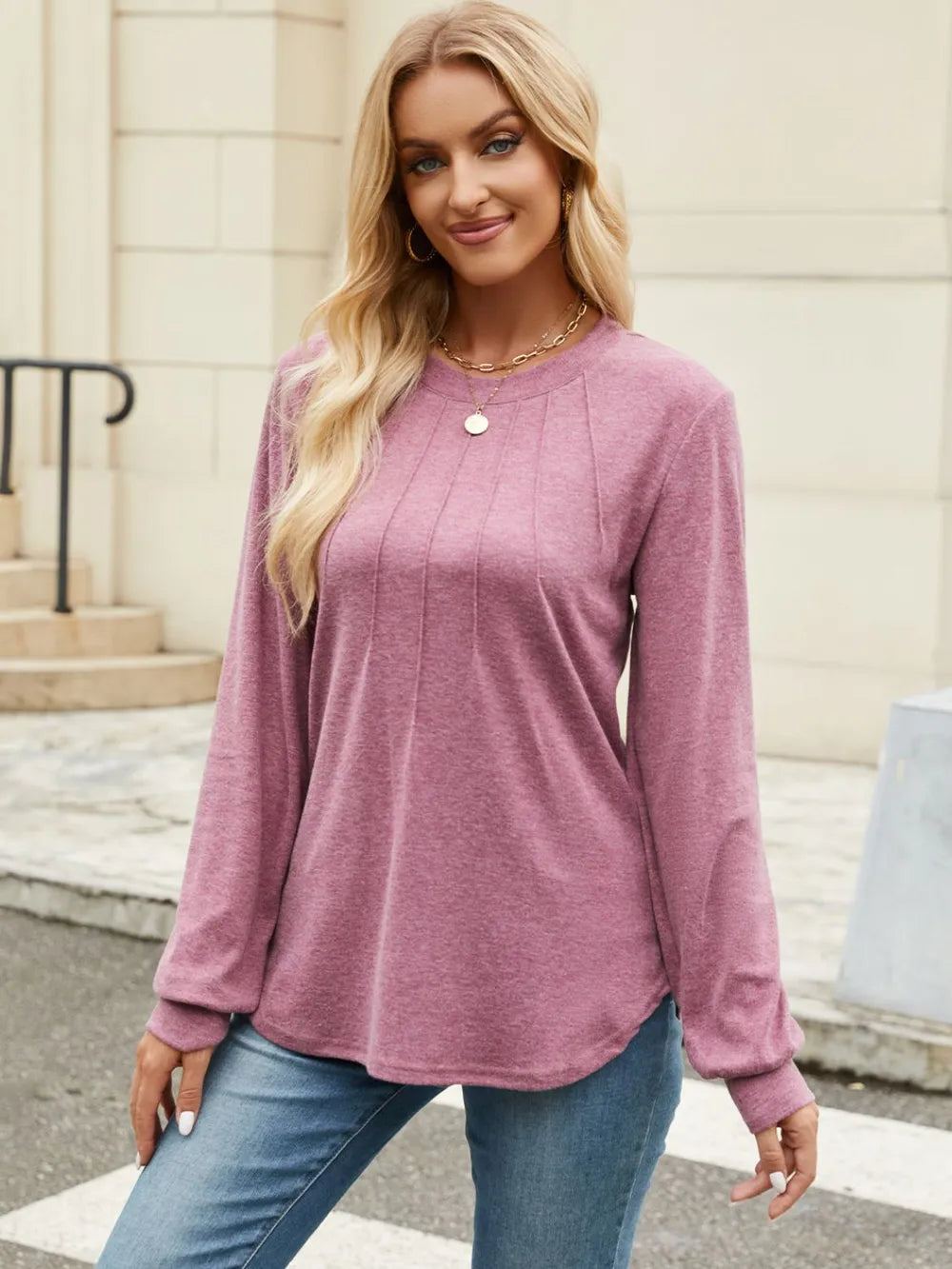 Round Neck Long Sleeve T-Shirt – Trendsi | ClozArt