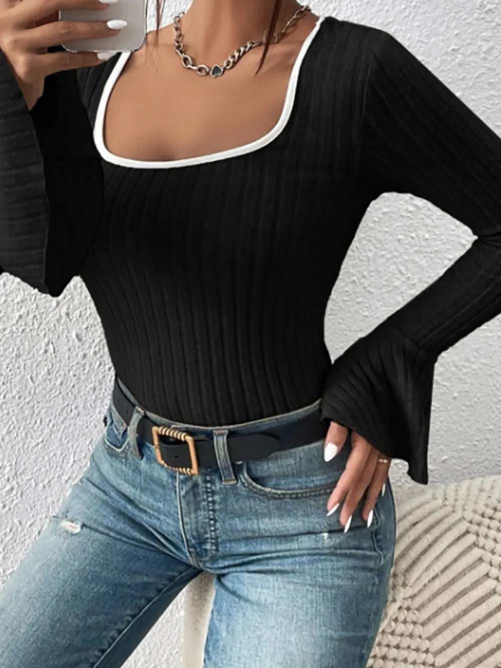 Scoop Neck Long Sleeve T-Shirt – Trendsi | ClozArt