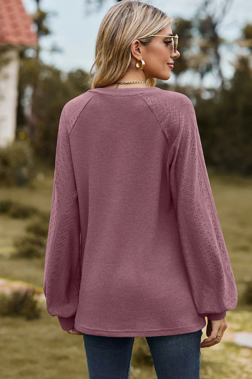 Eyelet Notched Raglan Sleeve T-Shirt – Trendsi | ClozArt