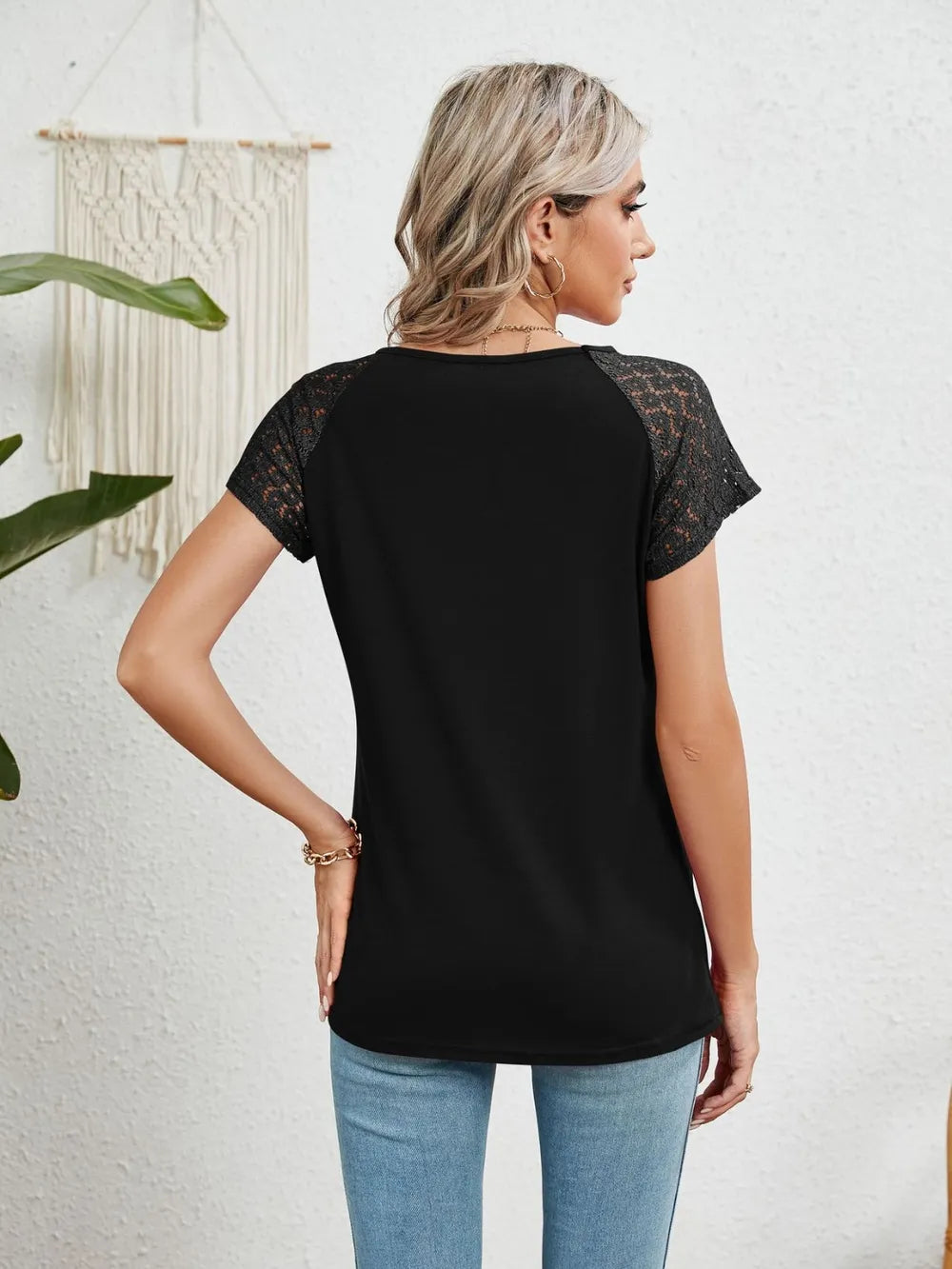 Lace Detail Round Neck Short Sleeve T-Shirt – Trendsi | ClozArt