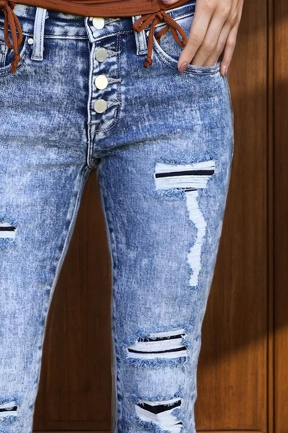 Distressed Button-Fly Bootcut Jeans with Pockets – Trendsi | ClozArt