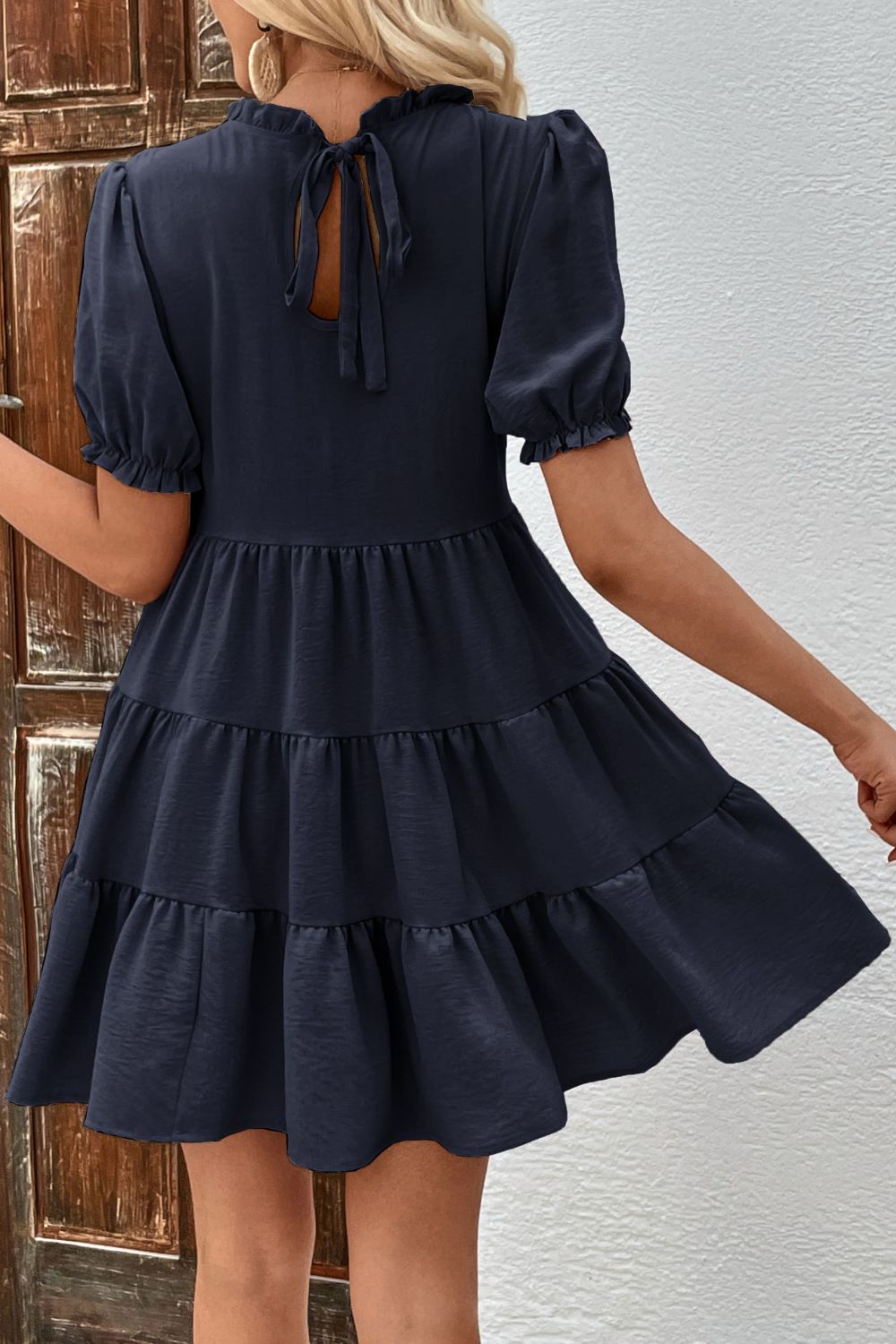 Perfee Puff Sleeve Tie Back Tiered Dress – Trendsi | ClozArt