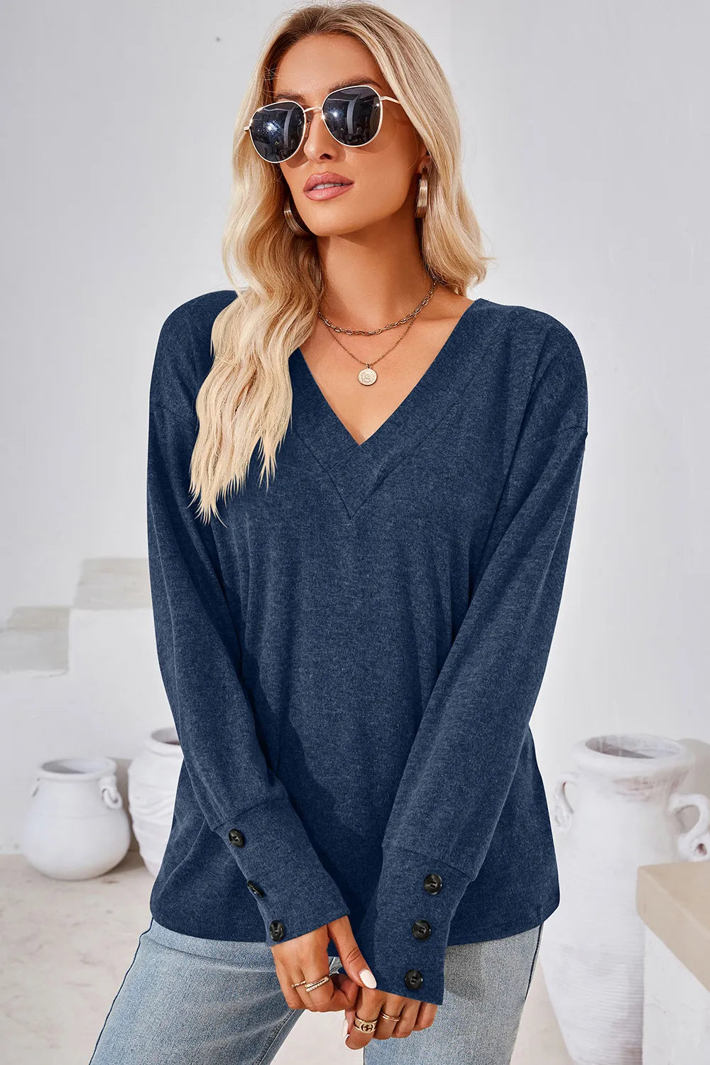V-Neck Dropped Shoulder T-Shirt – Trendsi | ClozArt