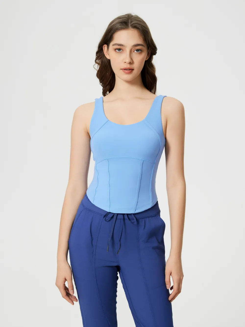 Millennia Round Neck Wide Strap Active Tank with Detachable Chest Pads – Trendsi | ClozArt