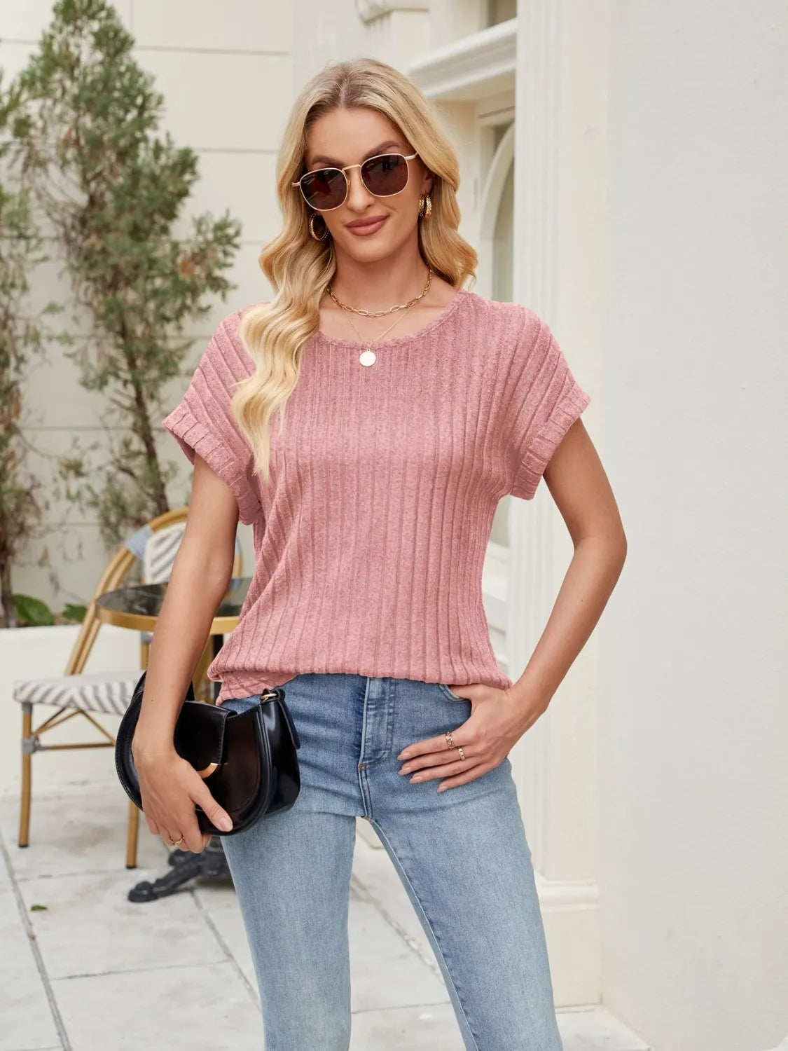 Round Neck Short Sleeve T-Shirt – Trendsi | ClozArt