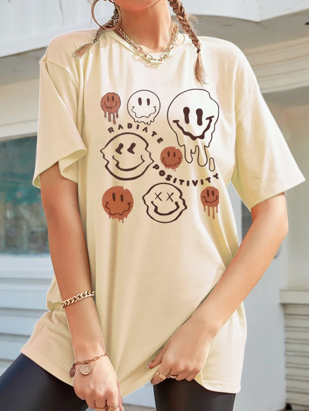 Graphic Round Neck Half Sleeve T-Shirt – Trendsi | ClozArt