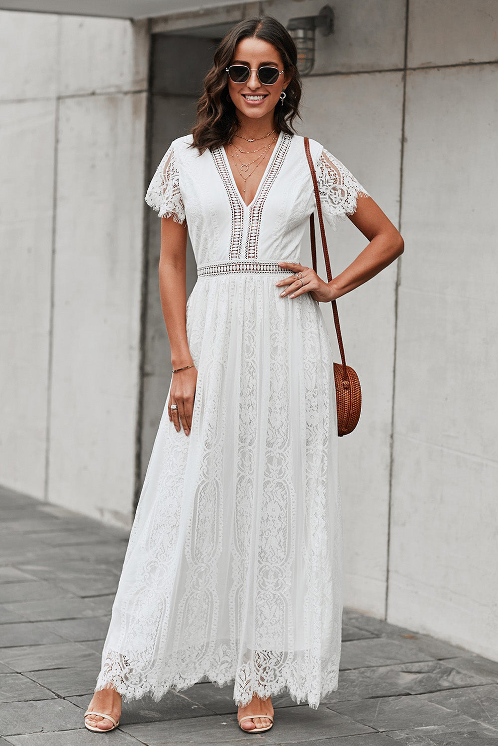 Scalloped Trim Lace Plunge Dress – Trendsi | ClozArt