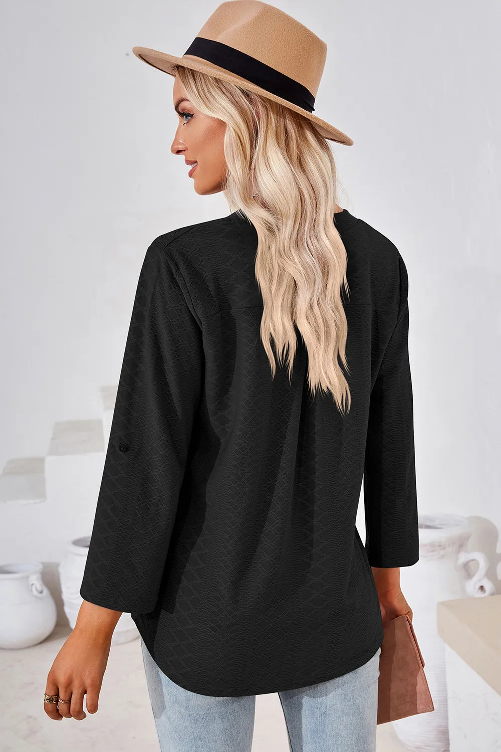 Notched Roll-Tab Sleeve T-Shirt – Trendsi | ClozArt