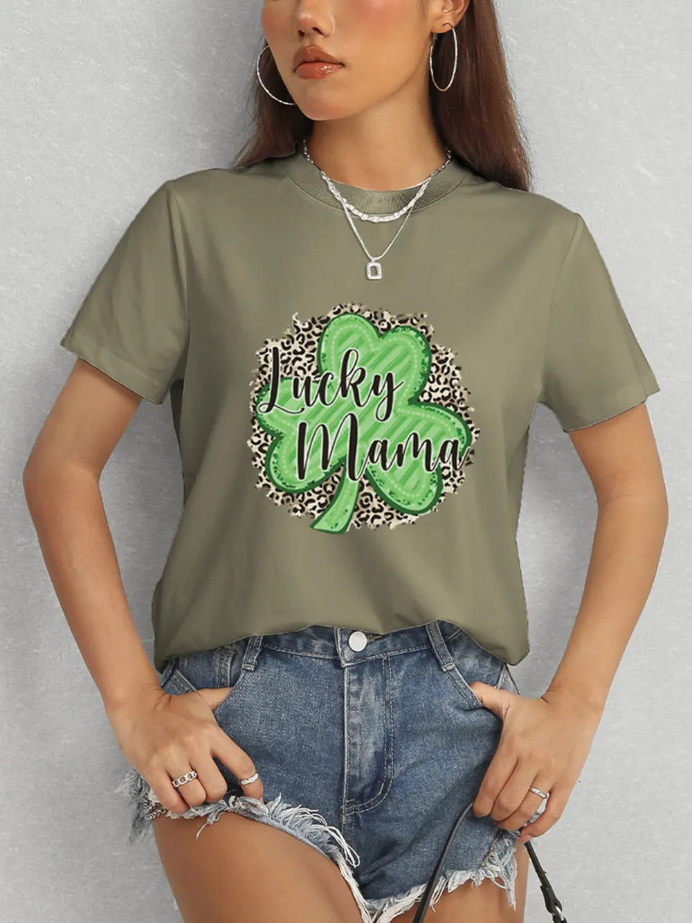 LUCKY MAMA Round Neck T-Shirt – Trendsi | ClozArt