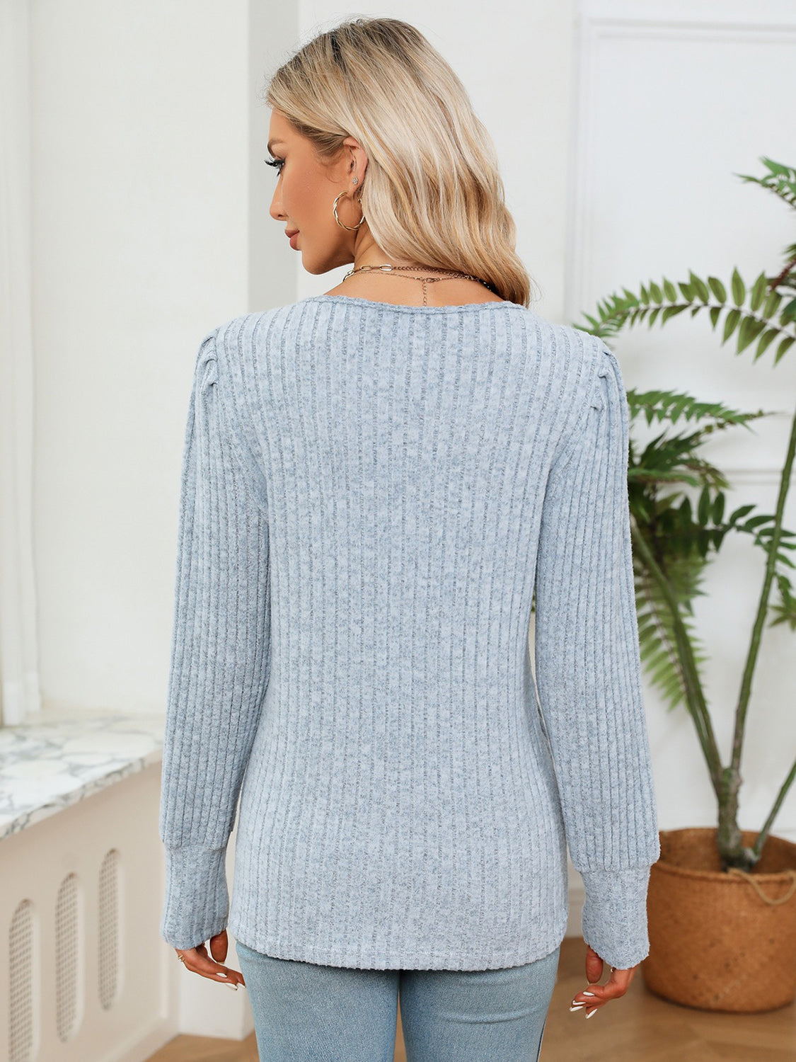 Lace Detail V-Neck Ribbed Blouse – Trendsi | ClozArt