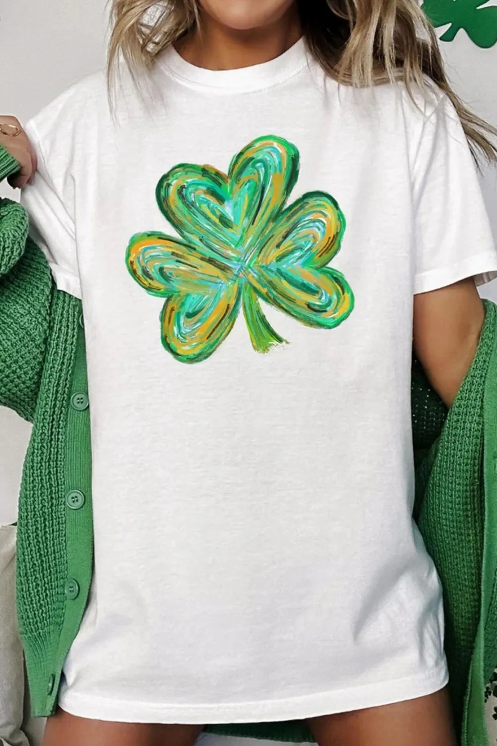 Lucky Clover Round Neck Short Sleeve T-Shirt – Trendsi | ClozArt