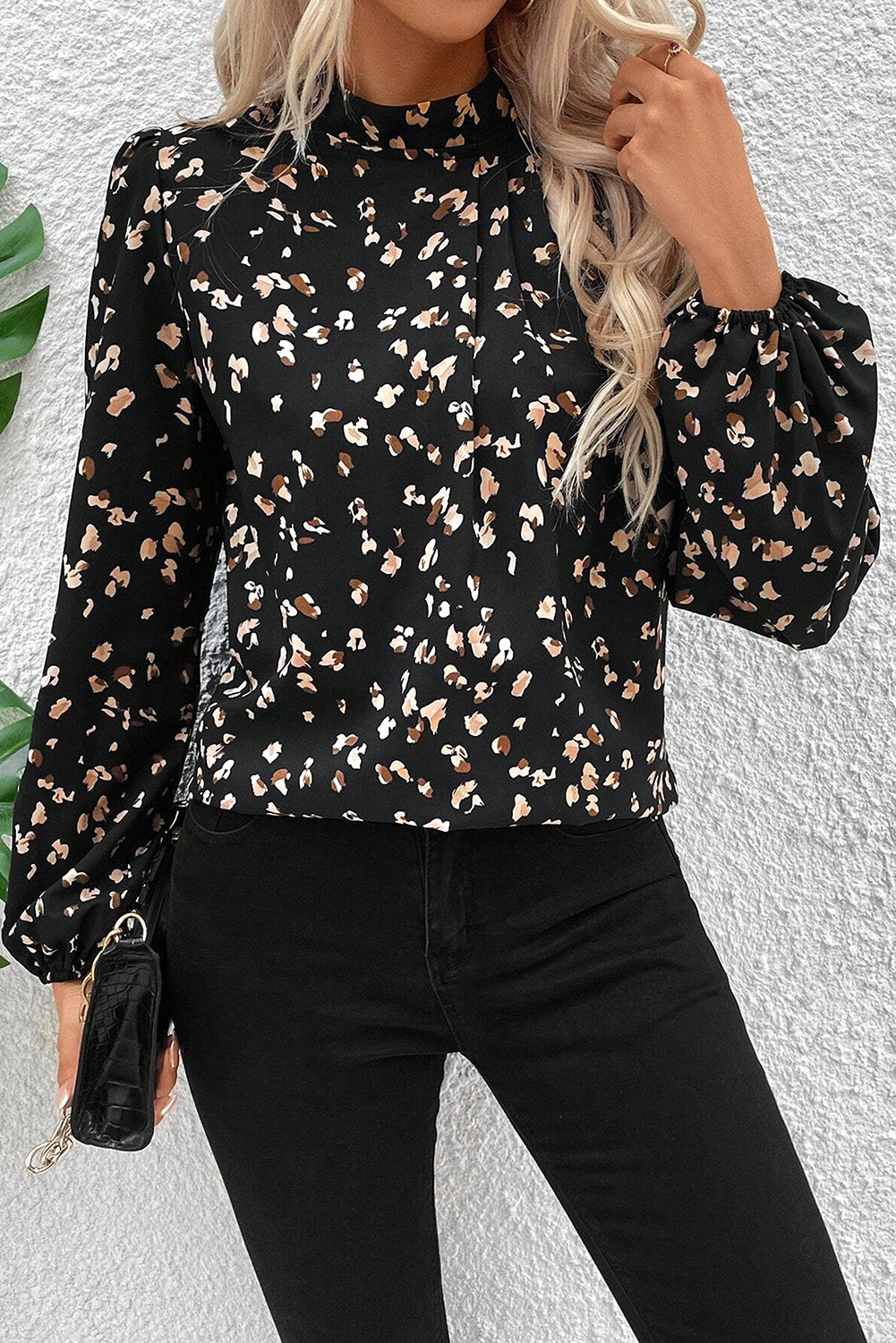 Black Leopard Print Puff Sleeve Mock Neck Pleated Blouse – Shewin | ClozArt