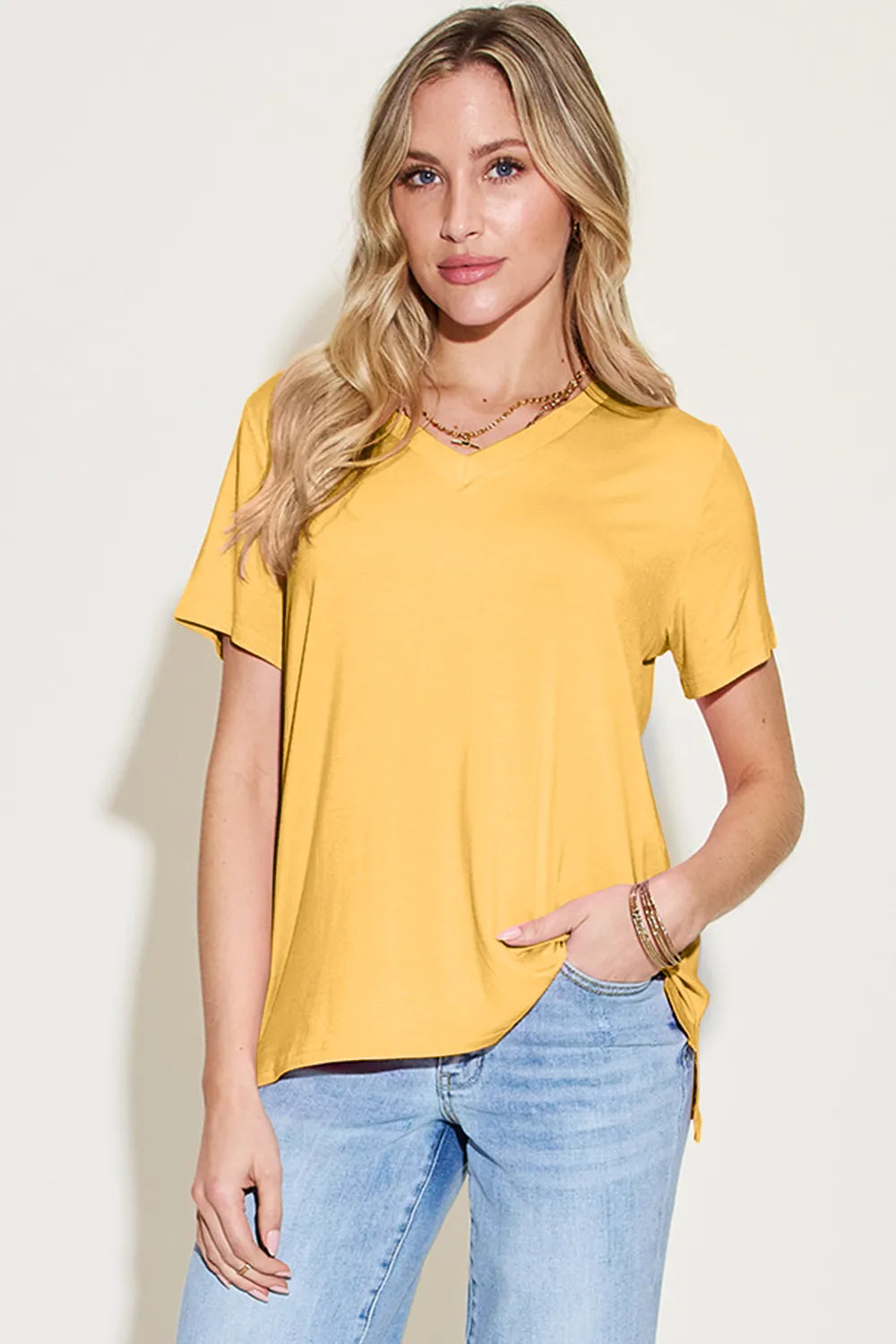 Basic Bae Bamboo Full Size V-Neck High-Low T-Shirt – Trendsi | ClozArt