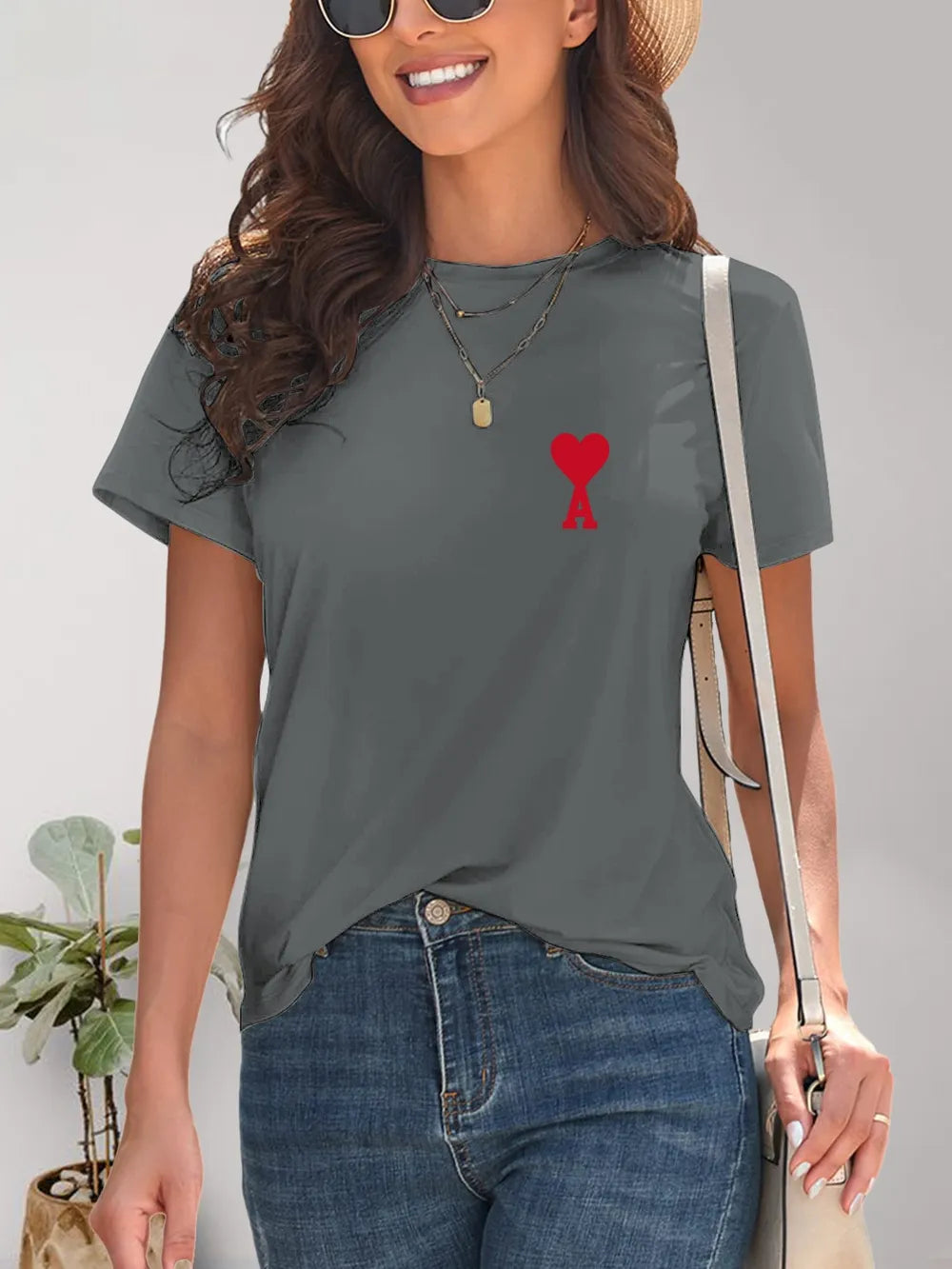 Heart Round Neck Short Sleeve T-Shirt – Trendsi | ClozArt