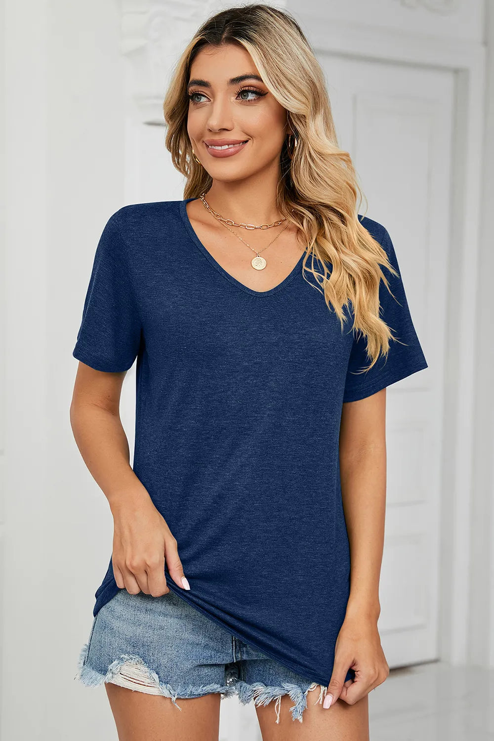 V-Neck Short Sleeve T-Shirt – Trendsi | ClozArt