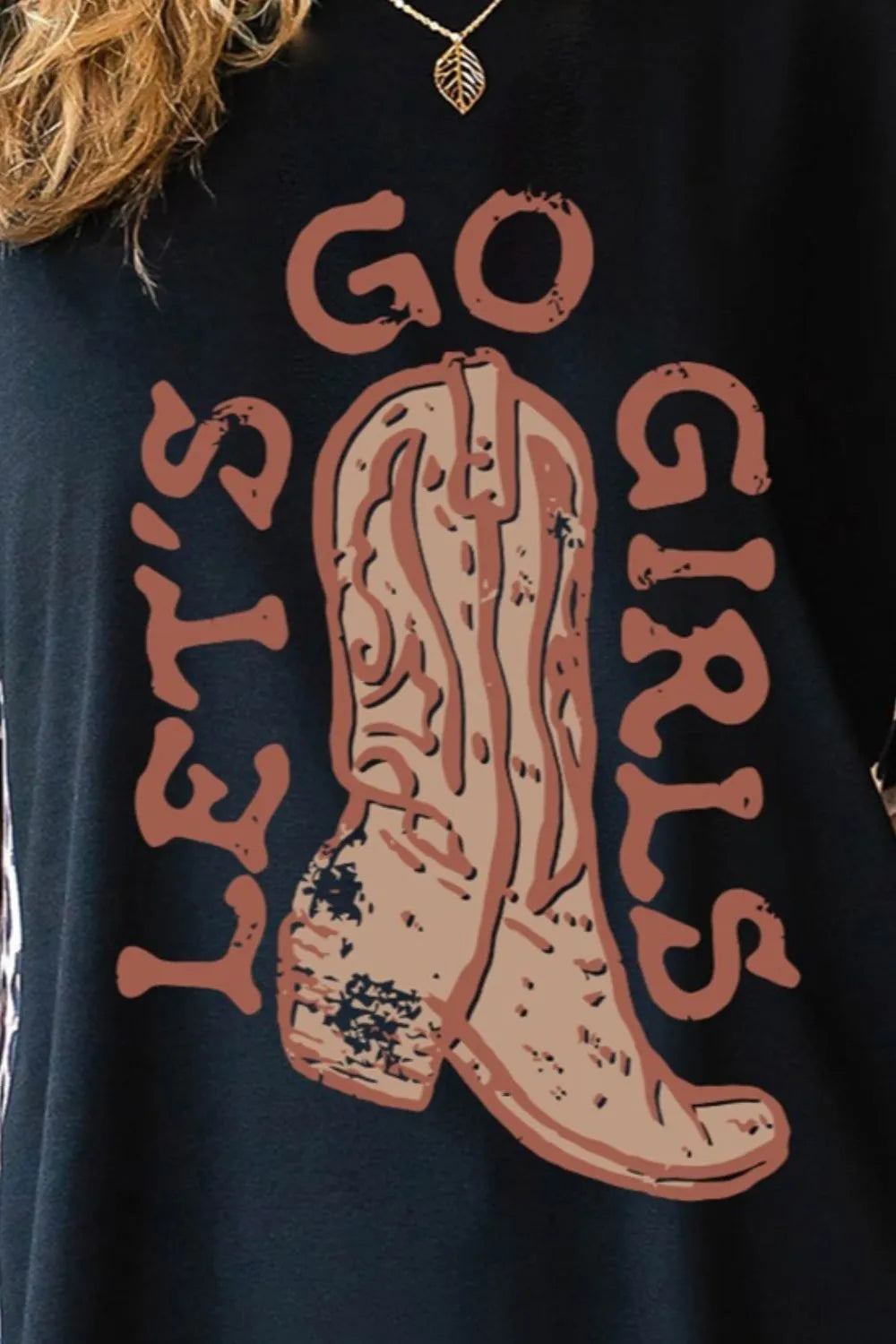 LET'S GO GIRLS Round Neck Short Sleeve T-Shirt – Trendsi | ClozArt