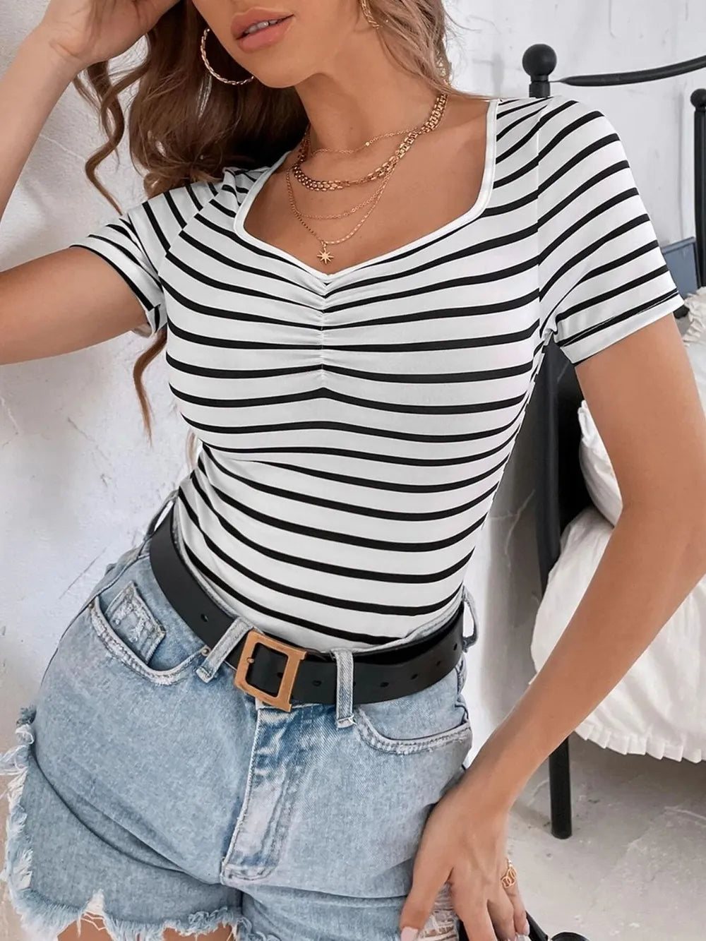 Striped V-Neck Short Sleeve T-Shirt – Trendsi | ClozArt