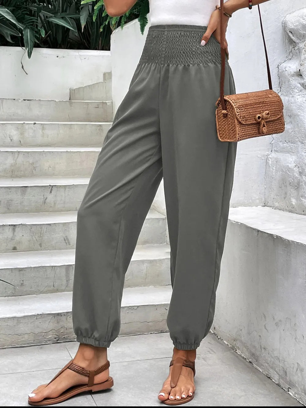 Smocked High Rise Joggers with Pockets – Trendsi | ClozArt