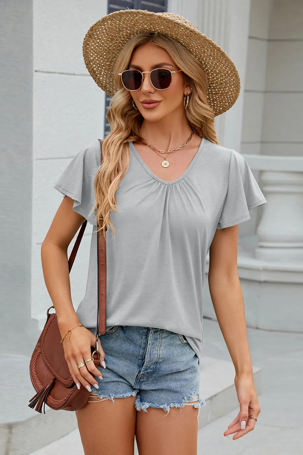 V-Neck Short Sleeve T-Shirt – Trendsi | ClozArt