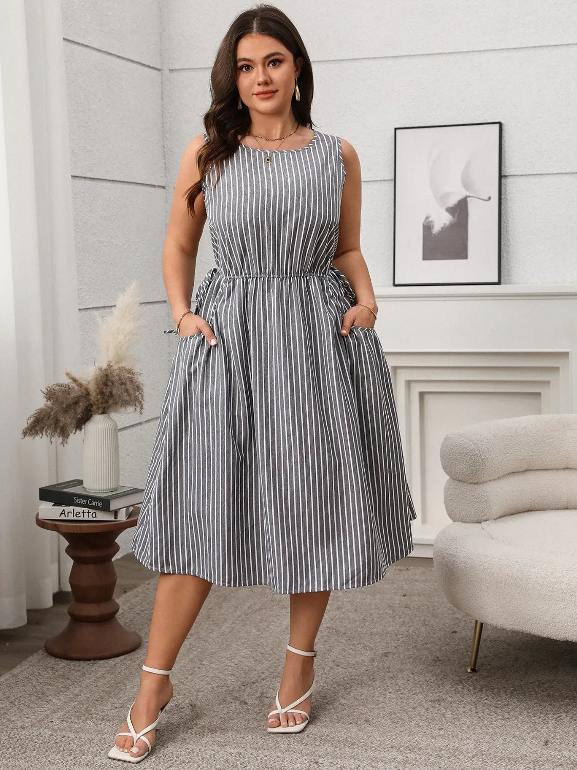 Plus Size Striped Round Neck Sleeveless Dress – Trendsi | ClozArt