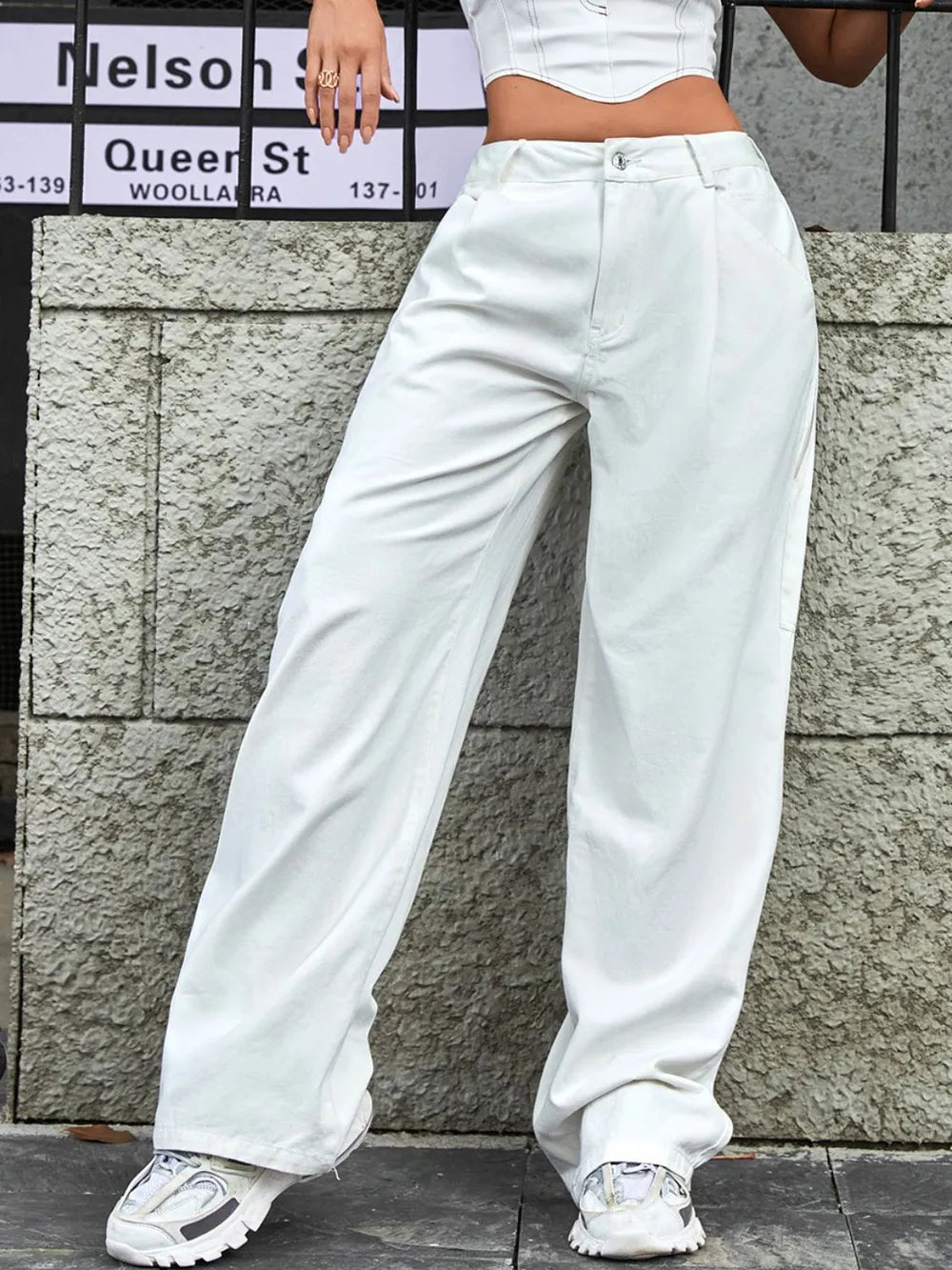 Wide Leg Jeans with Pockets – Trendsi | ClozArt
