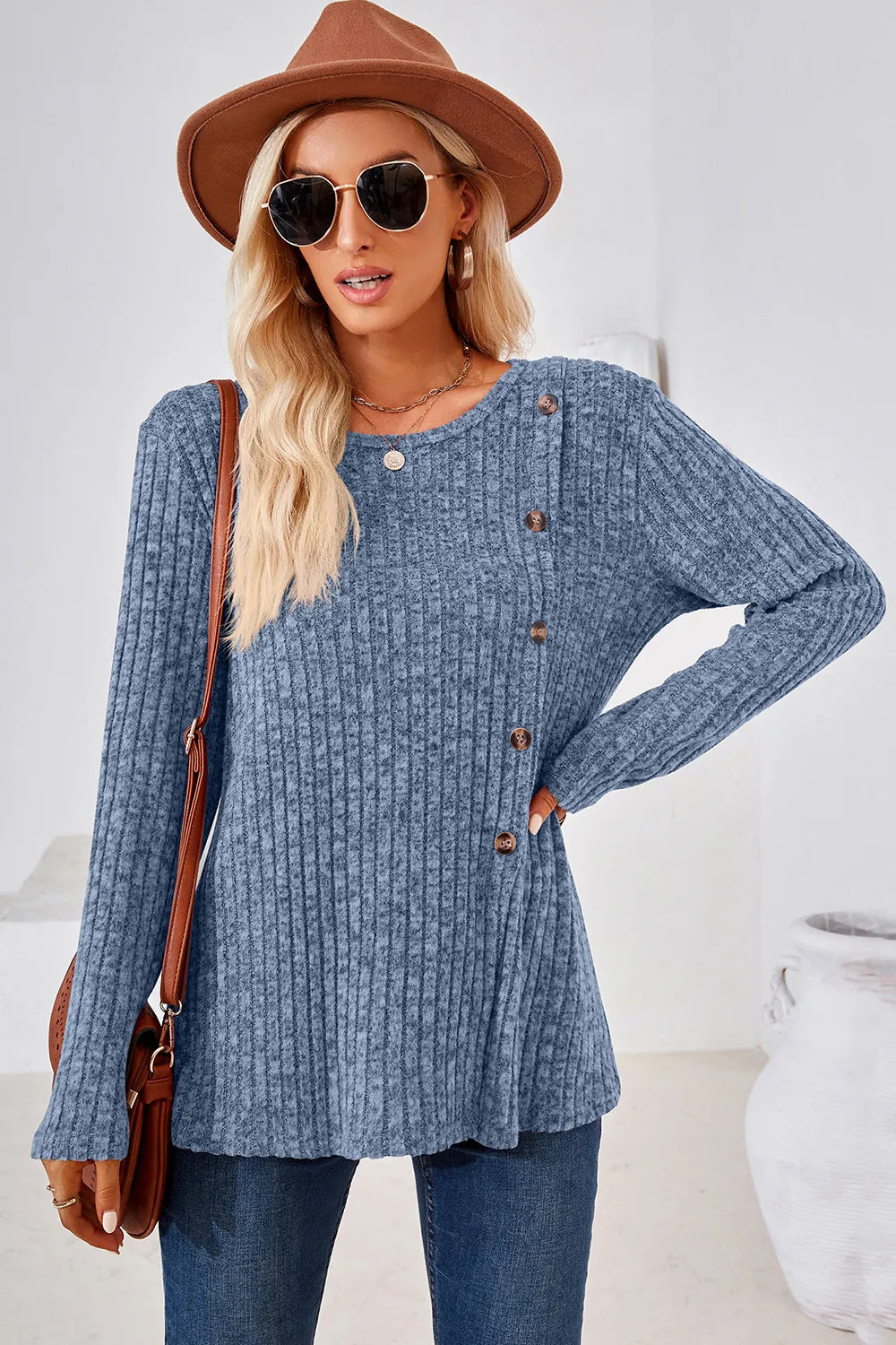 Round Neck Long Sleeve T-Shirt – Trendsi | ClozArt