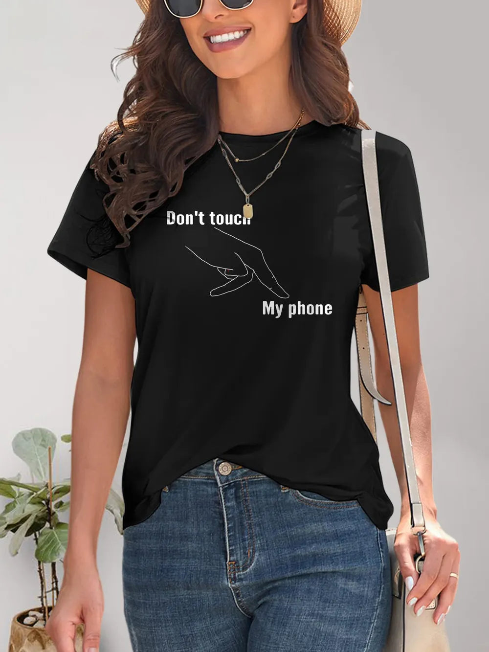 Graphic Round Neck Short Sleeve T-Shirt – Trendsi | ClozArt
