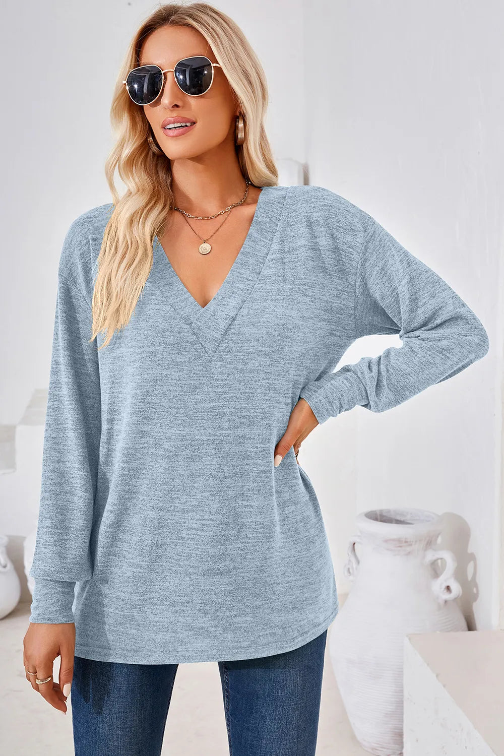 V-Neck Dropped Shoulder T-Shirt – Trendsi | ClozArt