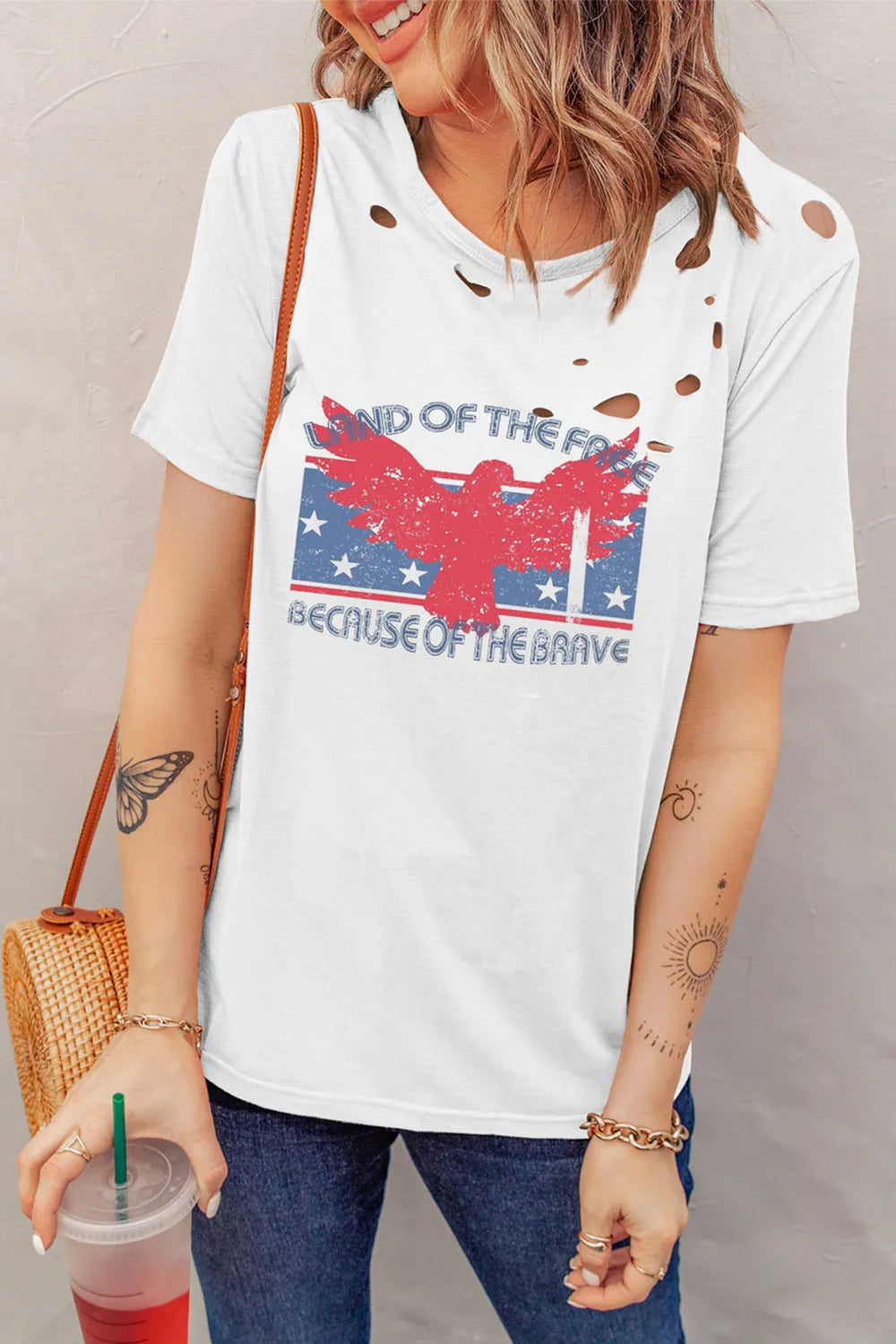 Cutout Graphic Round Neck Short Sleeve T-Shirt – Trendsi | ClozArt