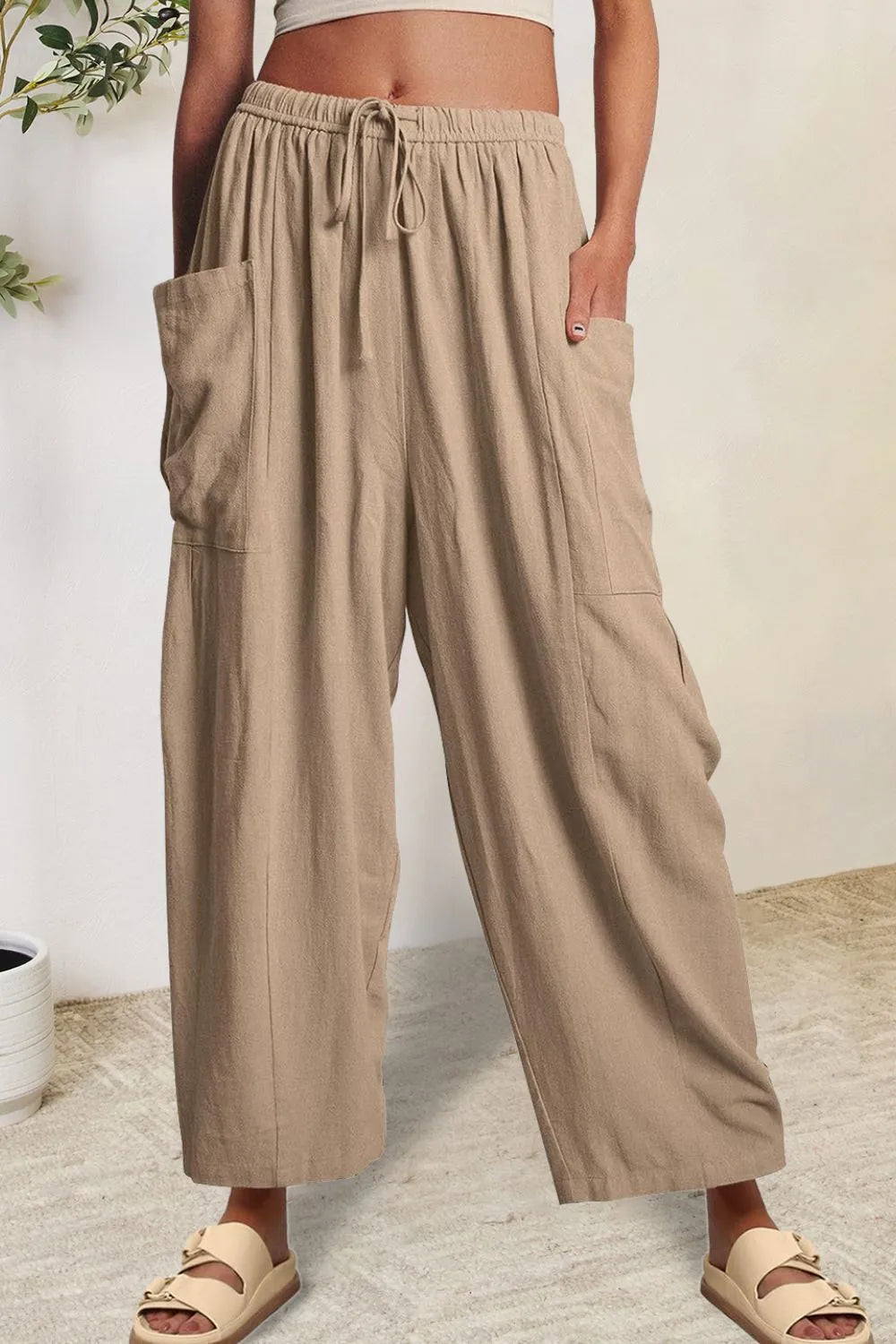 Full Size Pocketed Drawstring Wide Leg Pants – Trendsi | ClozArt