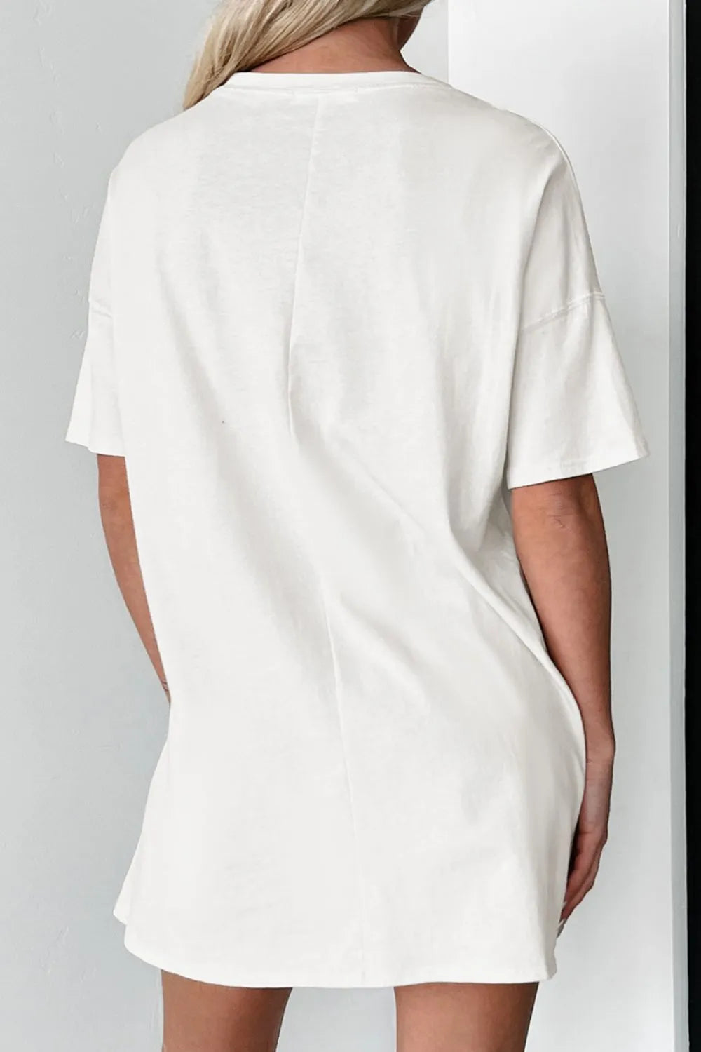 Graphic Round Neck Short Sleeve Oversize T-Shirt – Trendsi | ClozArt