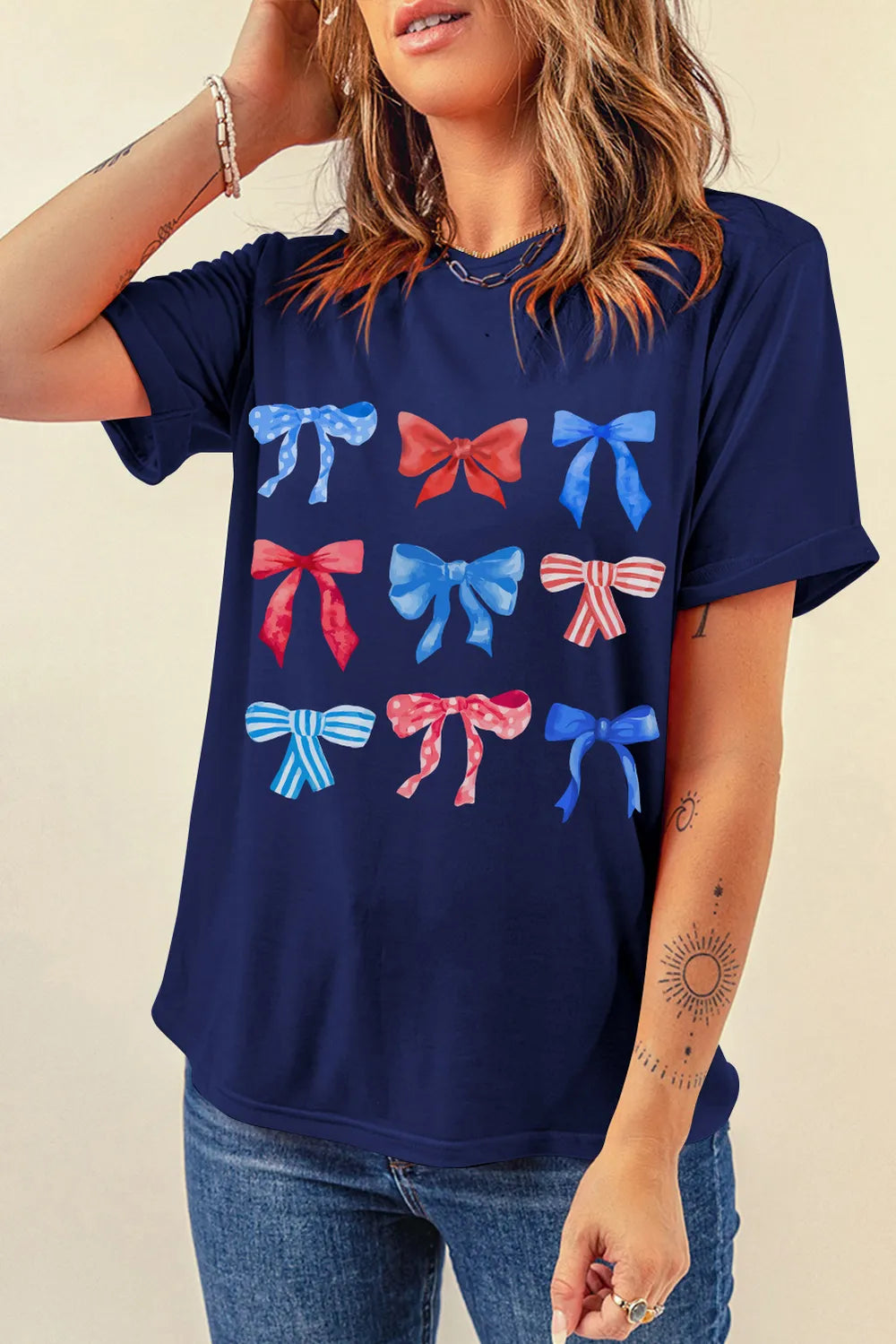 Bow Graphic Round Neck Short Sleeve T-Shirt – Trendsi | ClozArt