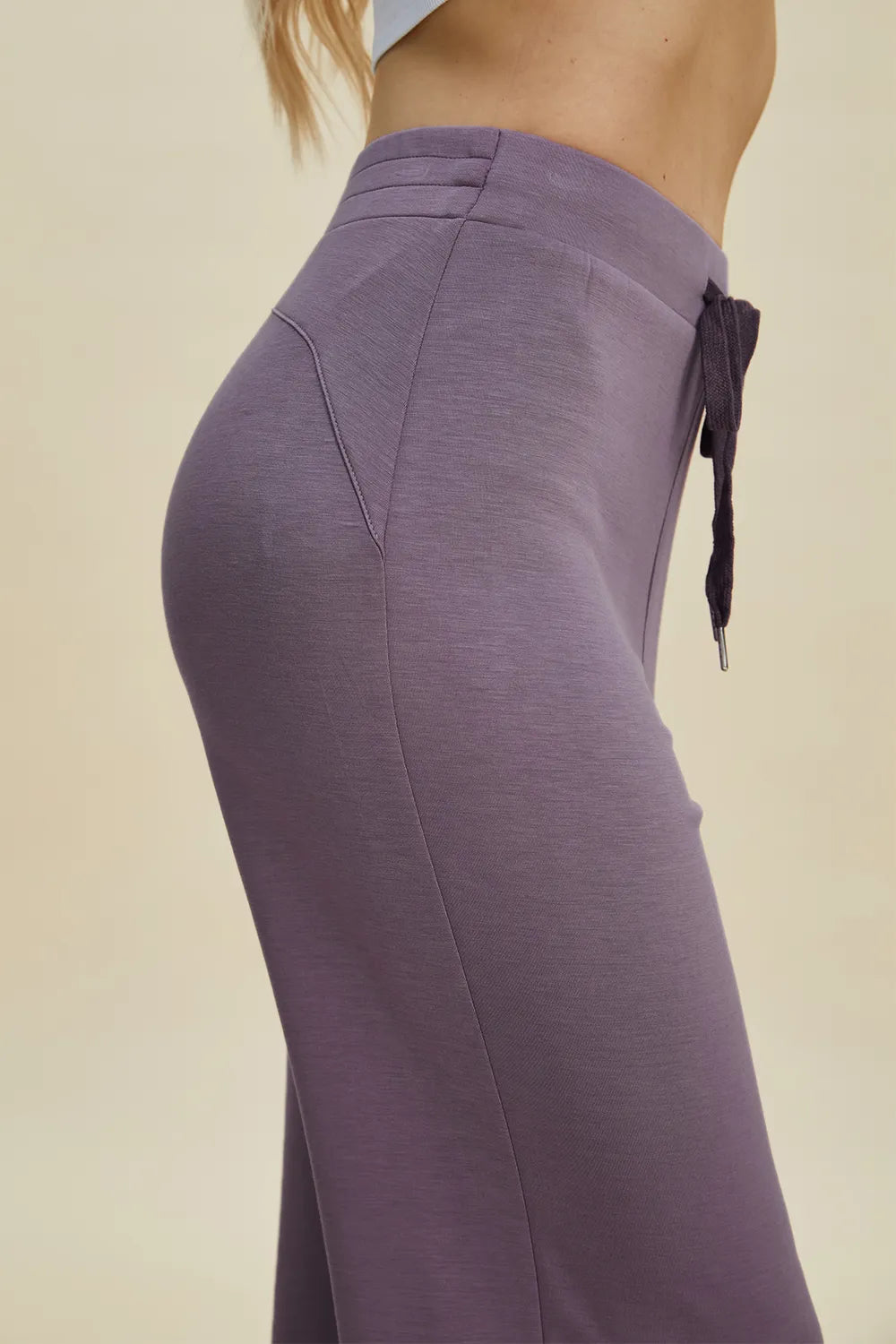 Basic Bae Full Size Air Scuba Drawstring Wide Leg Pants – Trendsi | ClozArt