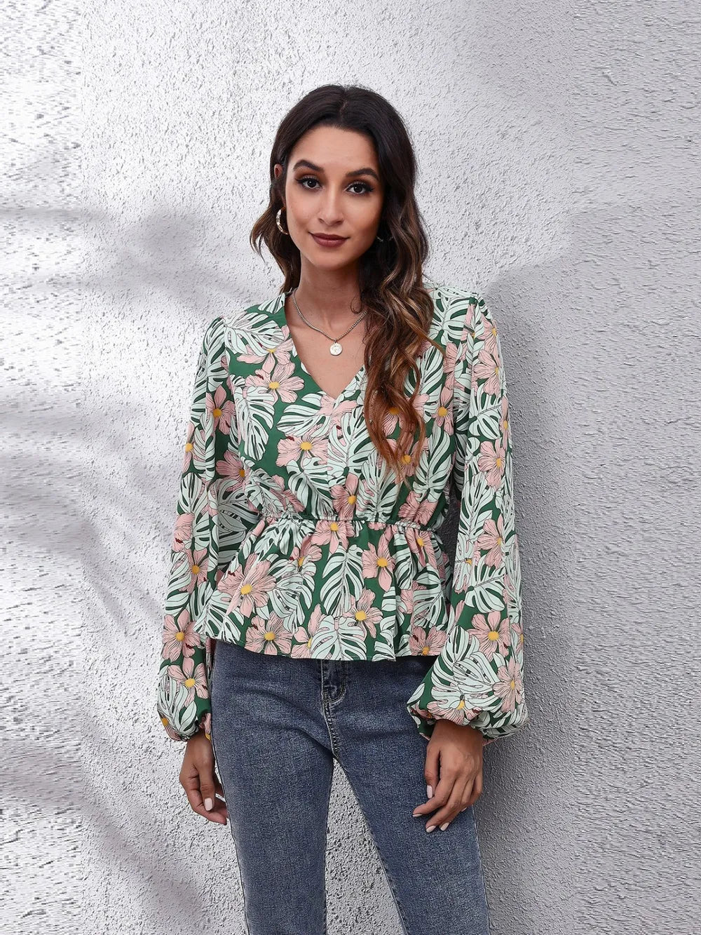 Floral V-Neck Balloon Sleeve Peplum Blouse – Trendsi | ClozArt