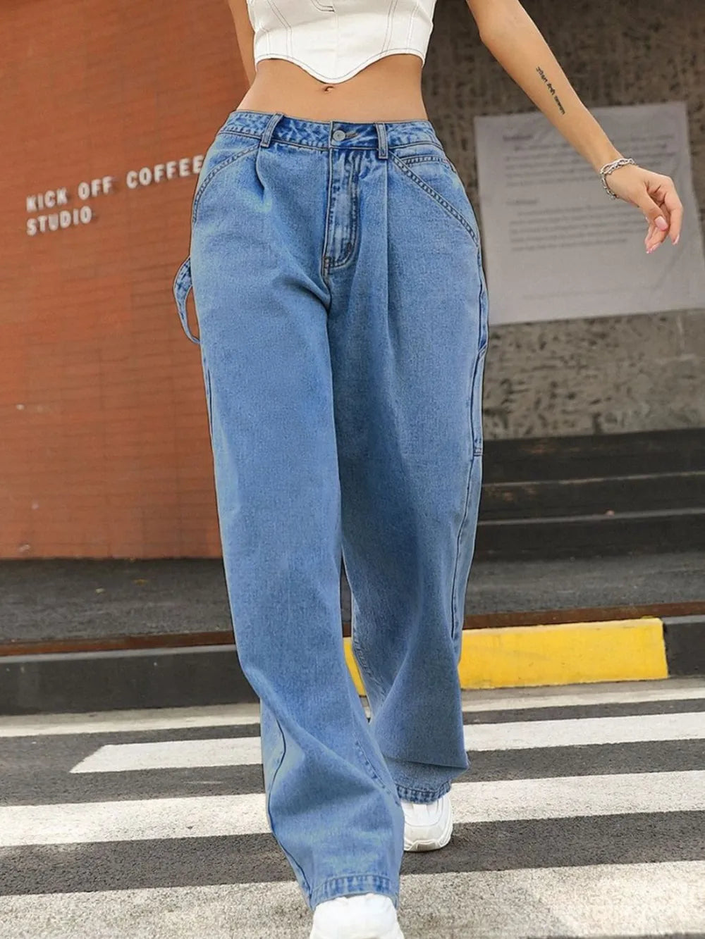 Wide Leg Jeans with Pockets – Trendsi | ClozArt