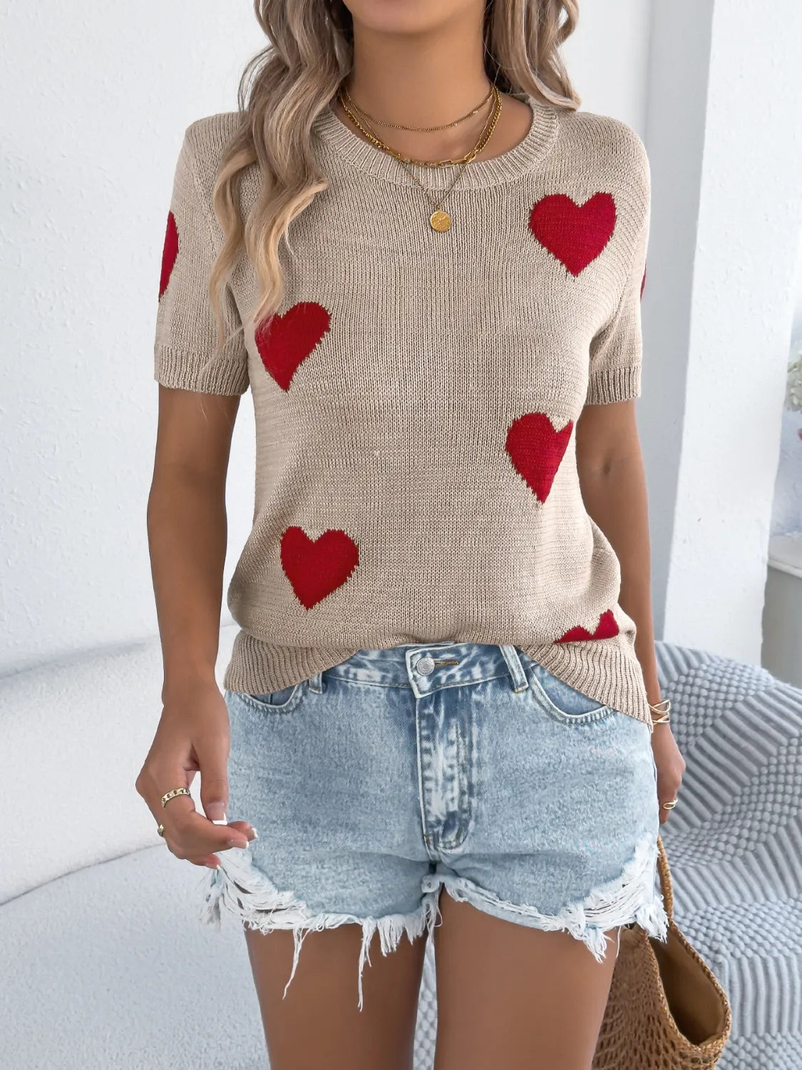 Heart Round Neck Short Sleeve Knit Top – Trendsi | ClozArt