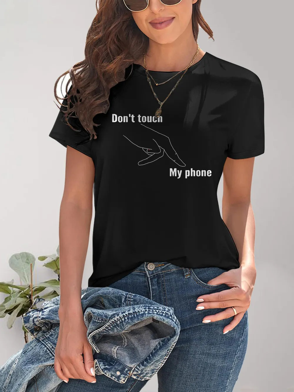 Graphic Round Neck Short Sleeve T-Shirt – Trendsi | ClozArt