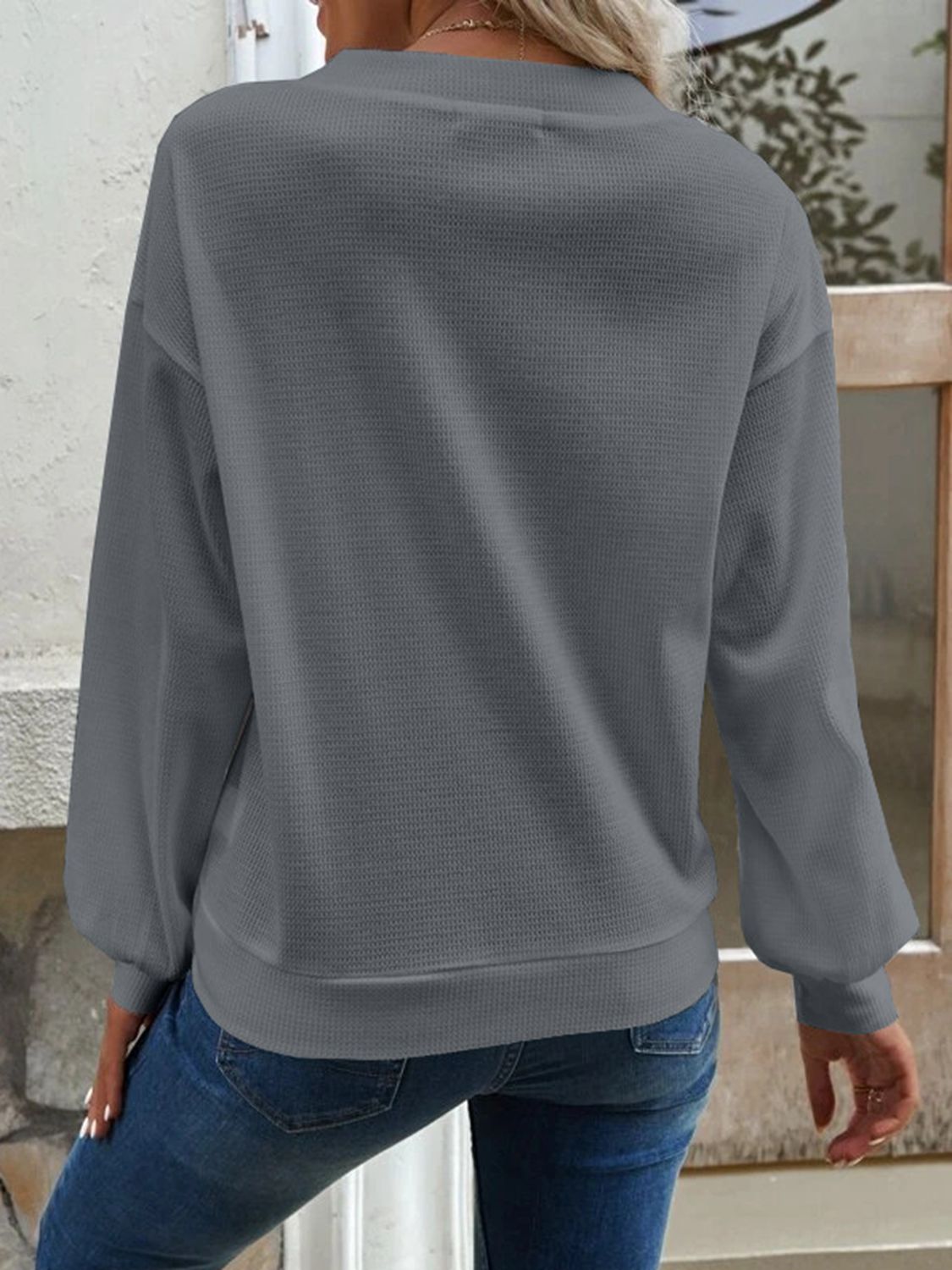 V-Neck Dropped Shoulder Blouse – Trendsi | ClozArt