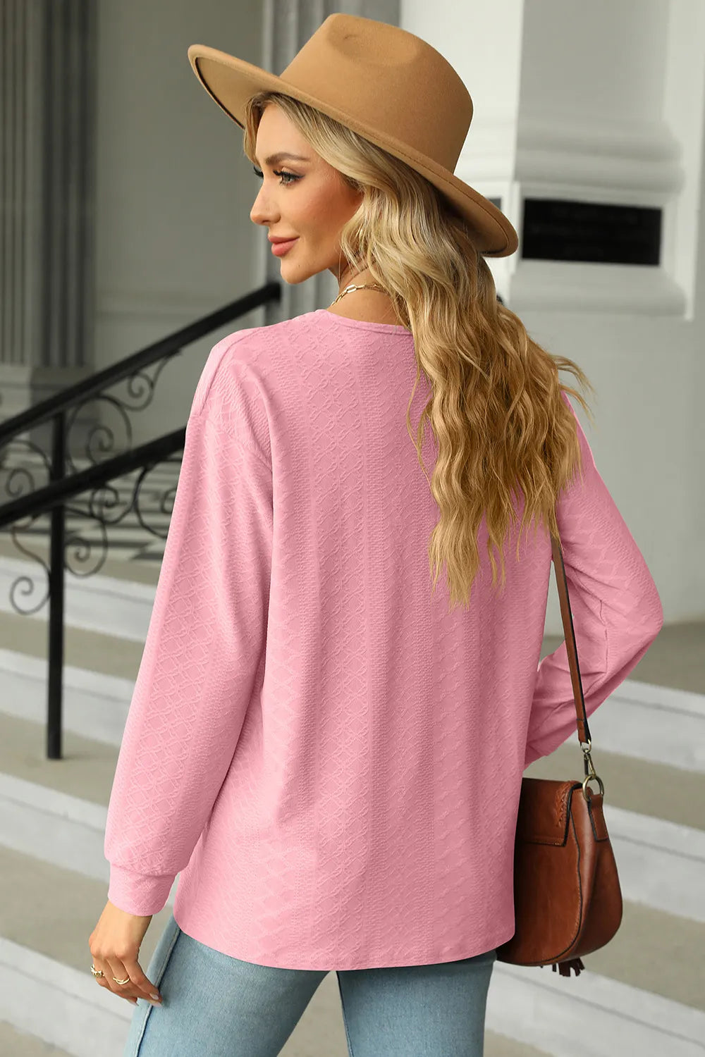 V-Neck Long Sleeve T-Shirt – Trendsi | ClozArt