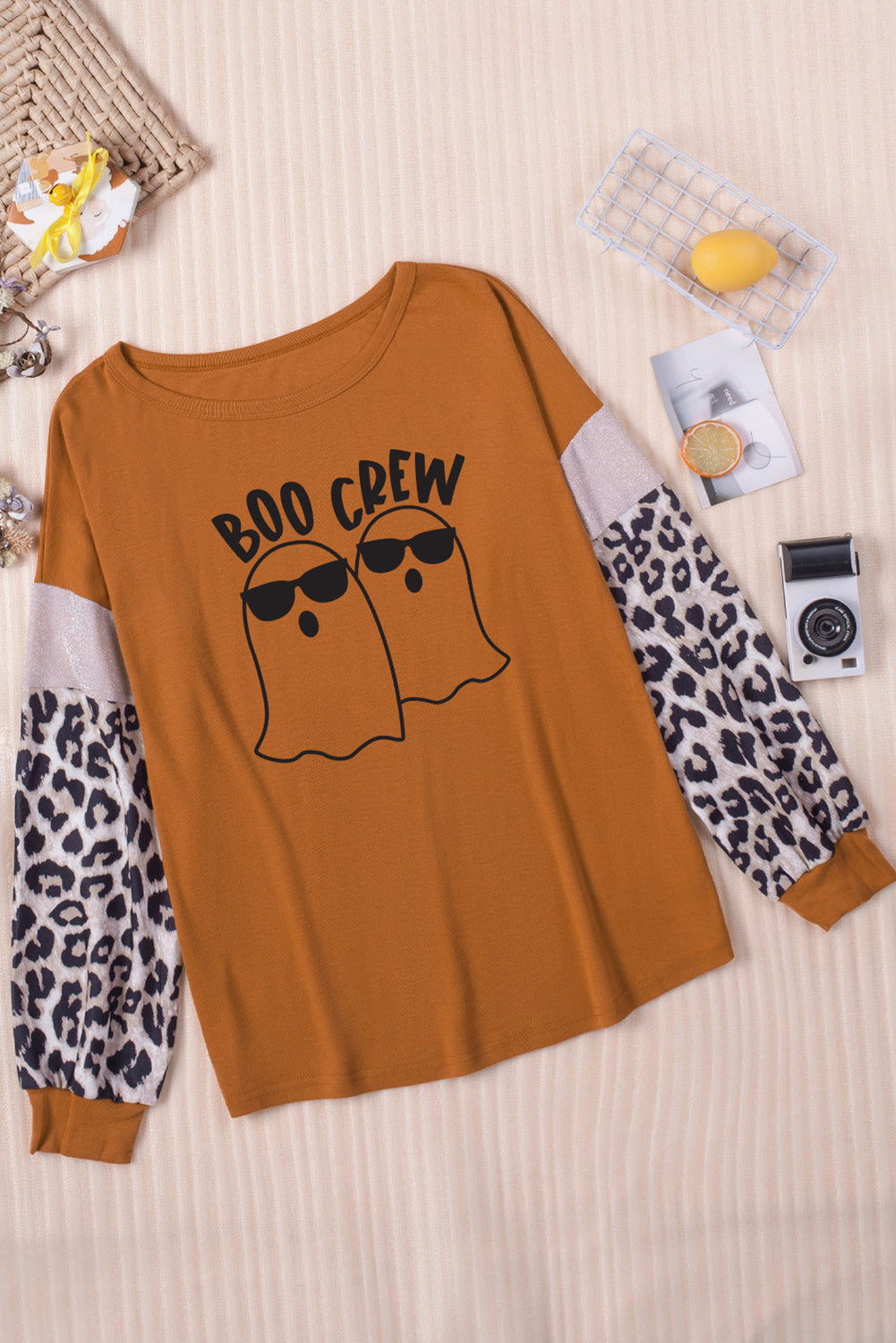 BOO CREW Ghost Graphic Round Neck T-Shirt – Trendsi | ClozArt