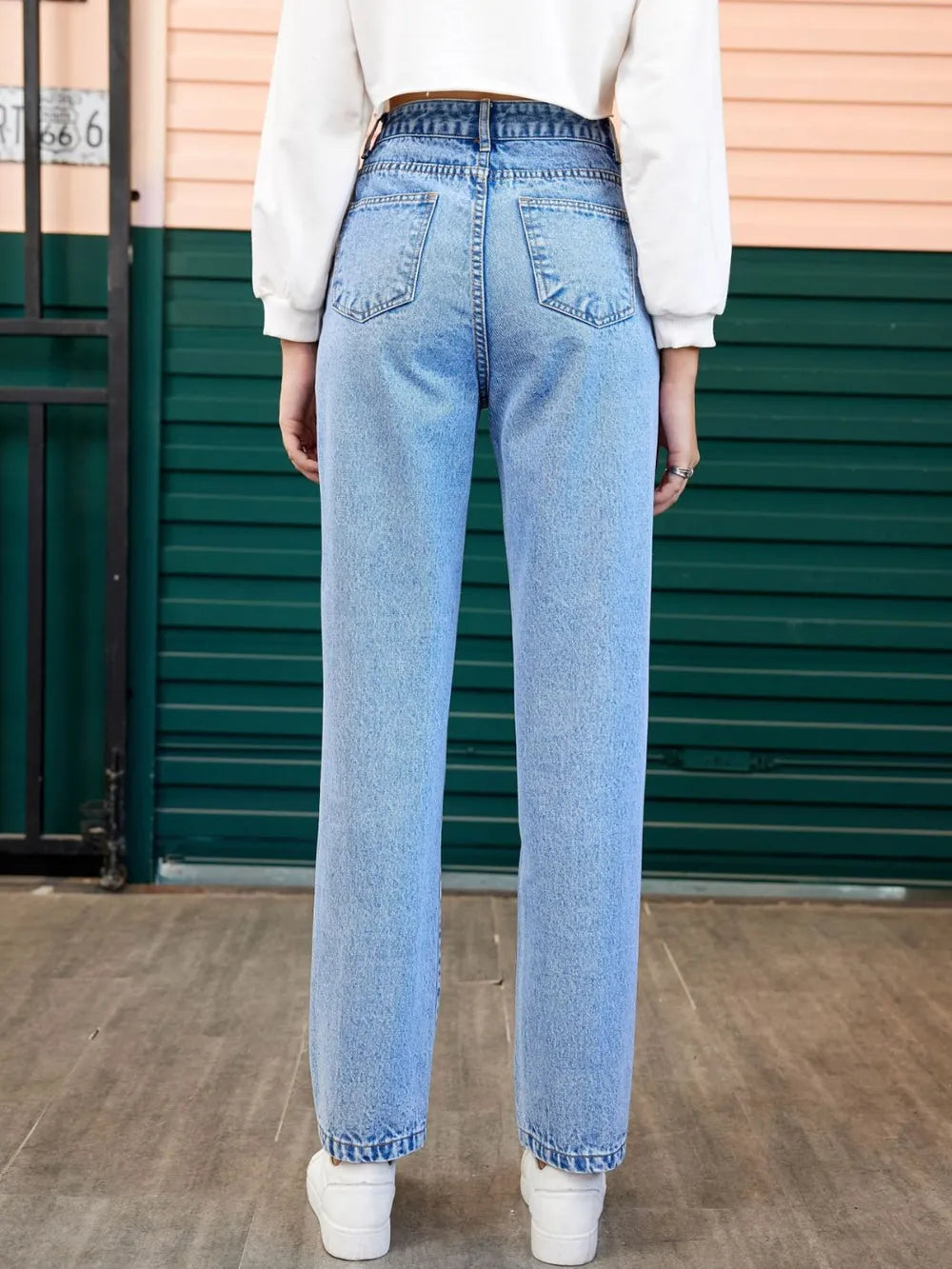 Heart Straight Leg Jeans with Pockets – Trendsi | ClozArt