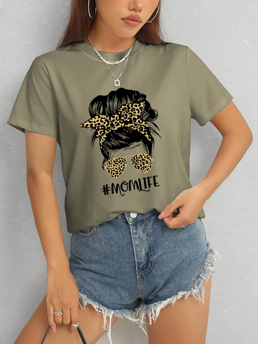 MOMLIFE Round Neck Short Sleeve T-Shirt – Trendsi | ClozArt