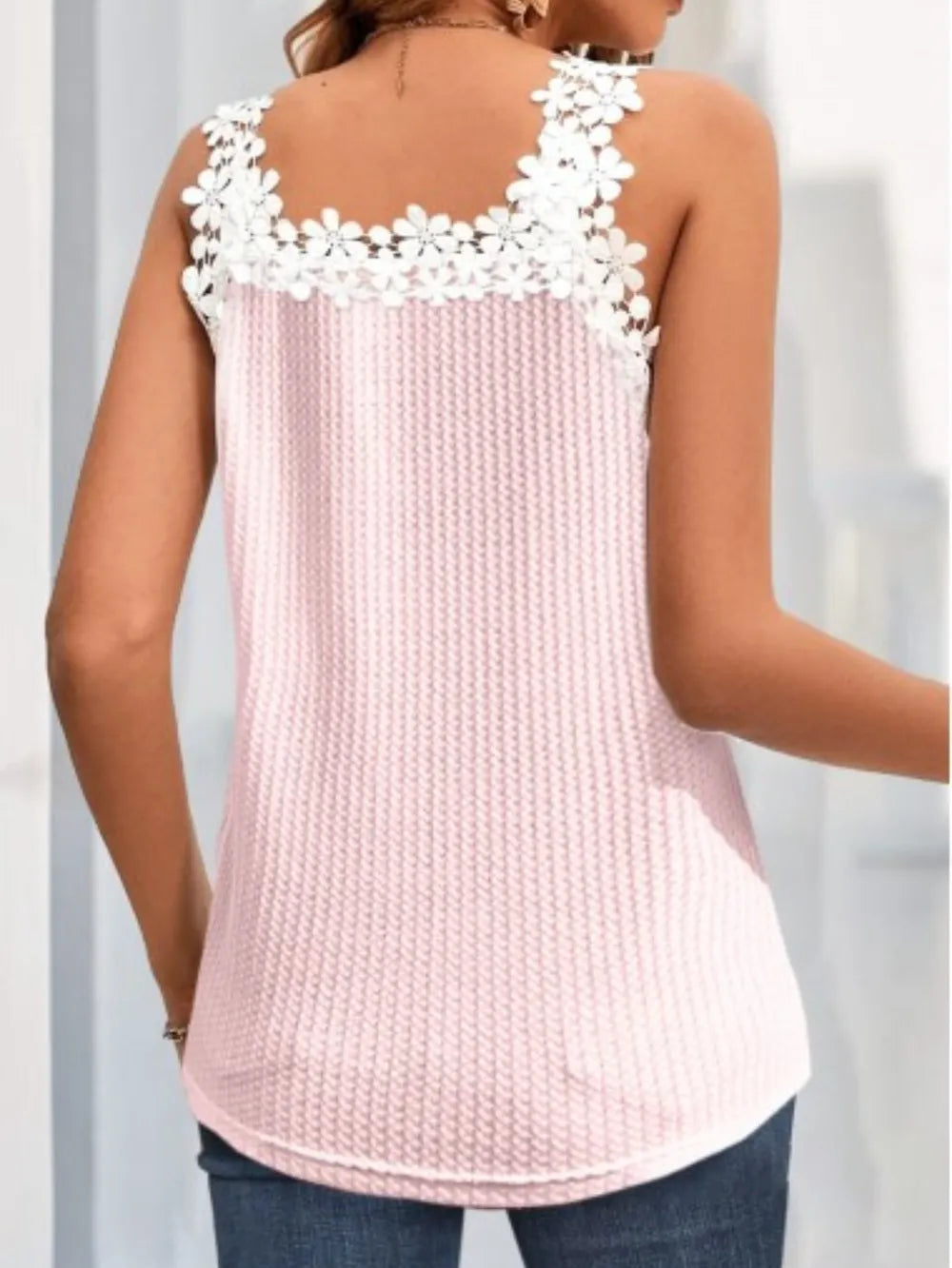 Lace Detail V-Neck Tank – Trendsi | ClozArt