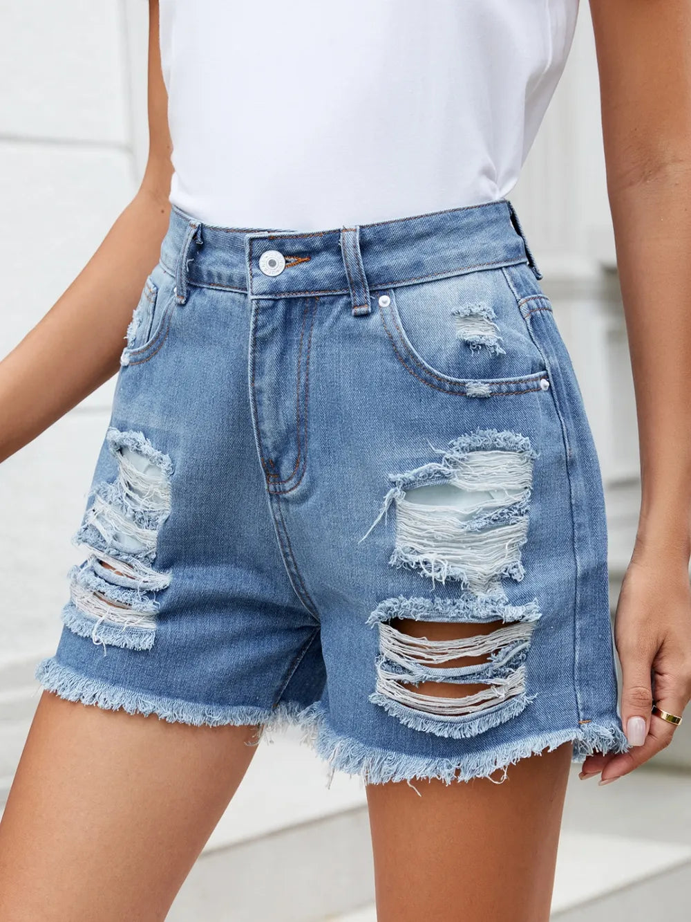 Distressed Raw Hem Denim Shorts – Trendsi | ClozArt
