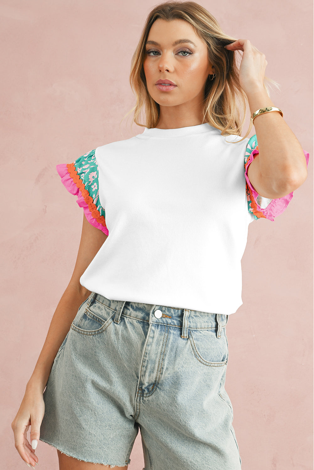 Light Green Ricrac Applique Floral Sleeve Textured Blouse – Shewin | ClozArt