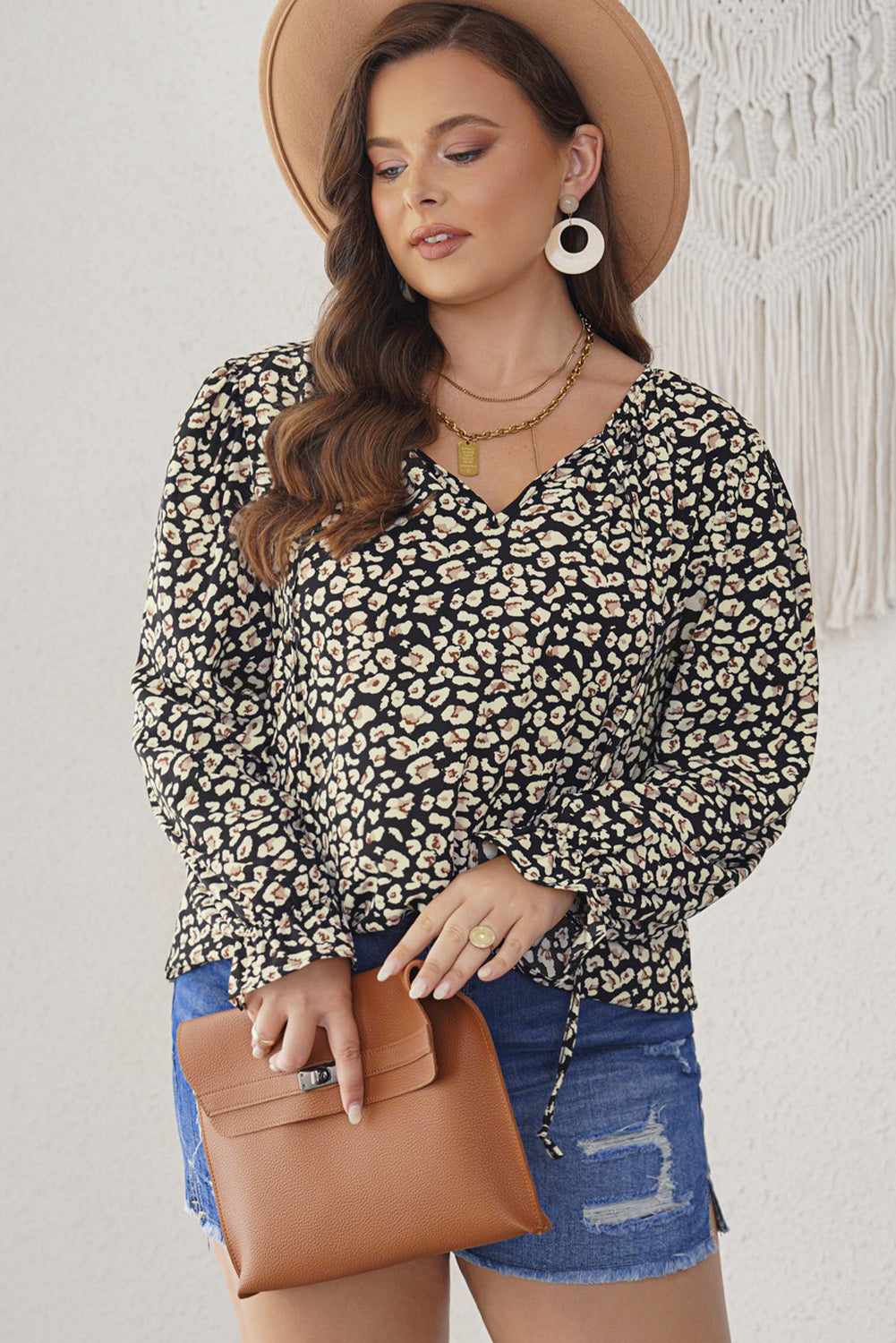 Plus Size Floral Flounce Sleeve Tie-Neck Blouse – Trendsi | ClozArt