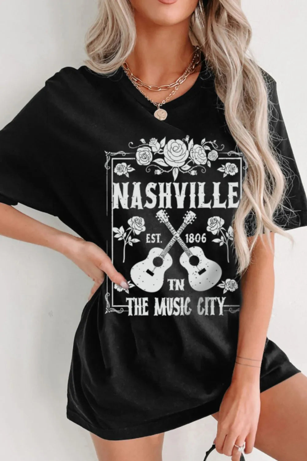 Graphic Round Neck Short Sleeve Oversized T-Shirt – Trendsi | ClozArt