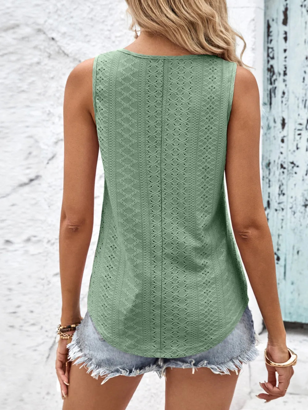 Eyelet Wide Strap Tank – Trendsi | ClozArt